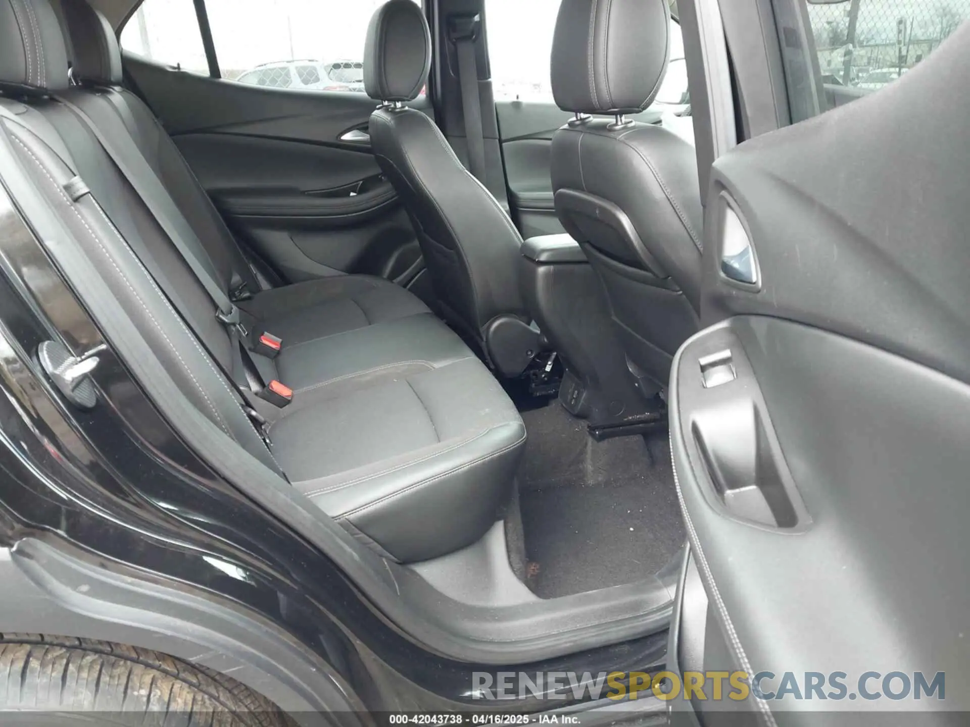 8 fotografías del automóvil dañado KL4MMCSL7NB060507 BUICK ENCORE GX 2022