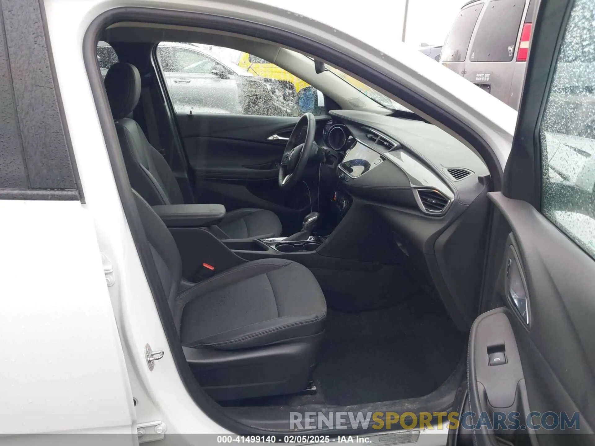 5 fotografías del automóvil dañado KL4MMCSL9NB110064 BUICK ENCORE GX 2022