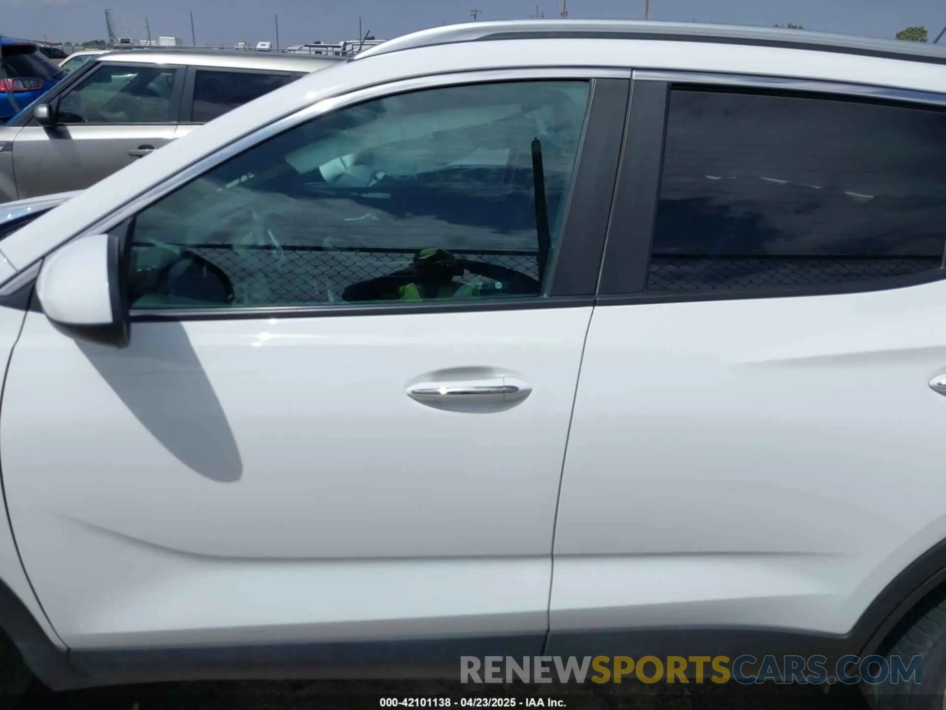 14 fotografías del automóvil dañado KL4MMDS28NB106259 BUICK ENCORE GX 2022