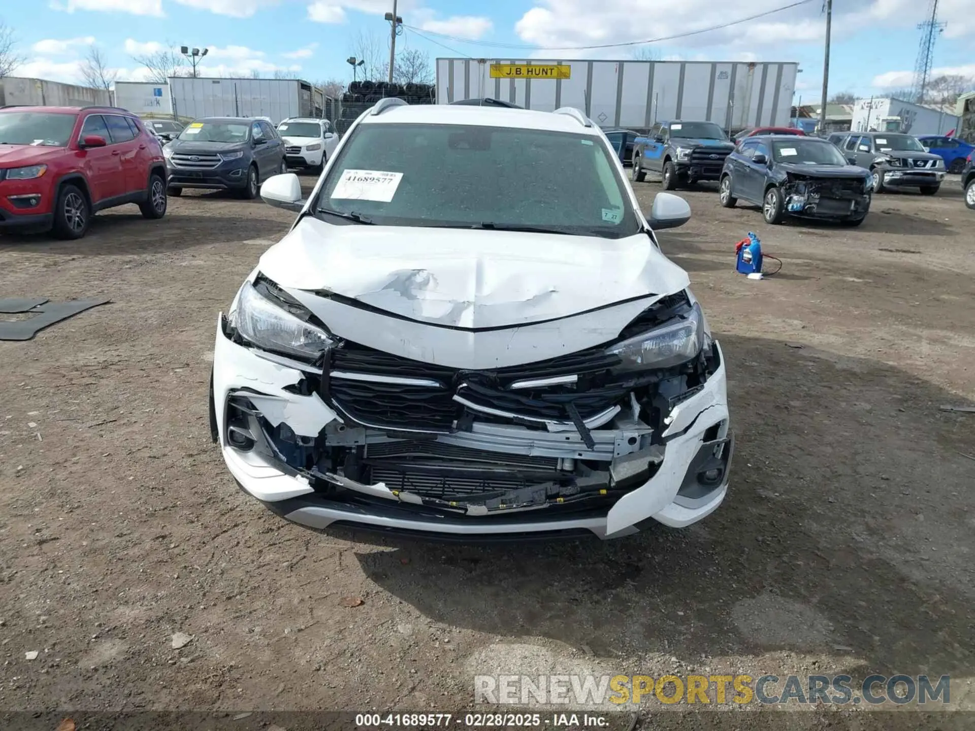12 fotografías del automóvil dañado KL4MMDS29NB117352 BUICK ENCORE GX 2022