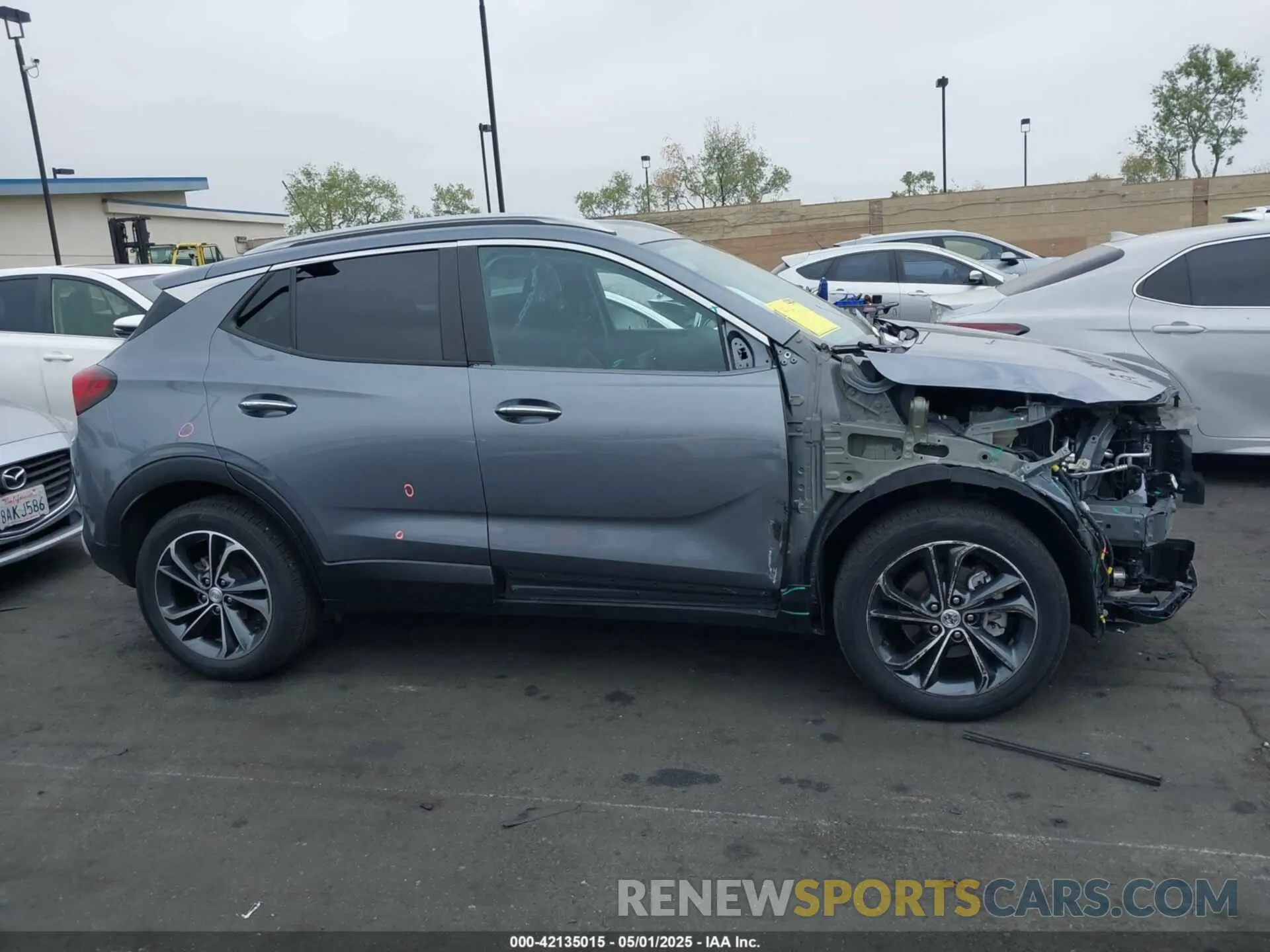 14 fotografías del automóvil dañado KL4MMDSL3NB029227 BUICK ENCORE GX 2022