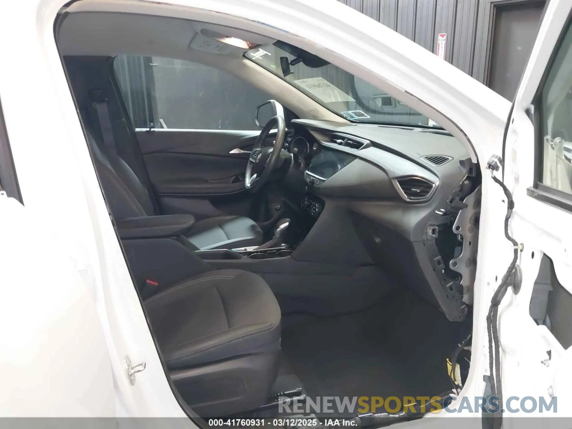 5 fotografías del automóvil dañado KL4MMDSL8NB144132 BUICK ENCORE GX 2022