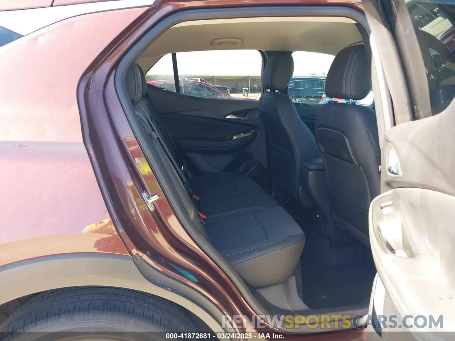 8 fotografías del automóvil dañado KL4MMDSL9NB049479 BUICK ENCORE GX 2022