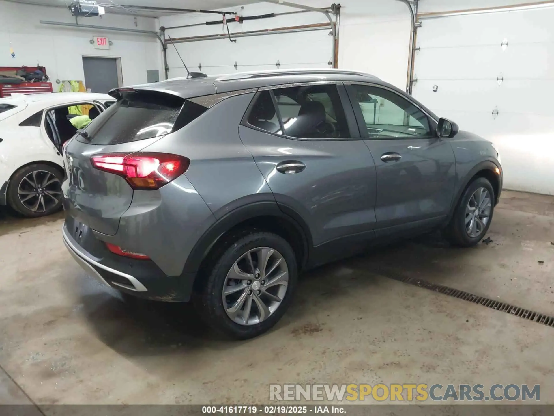 4 fotografías del automóvil dañado KL4MMDSLXNB046591 BUICK ENCORE GX 2022