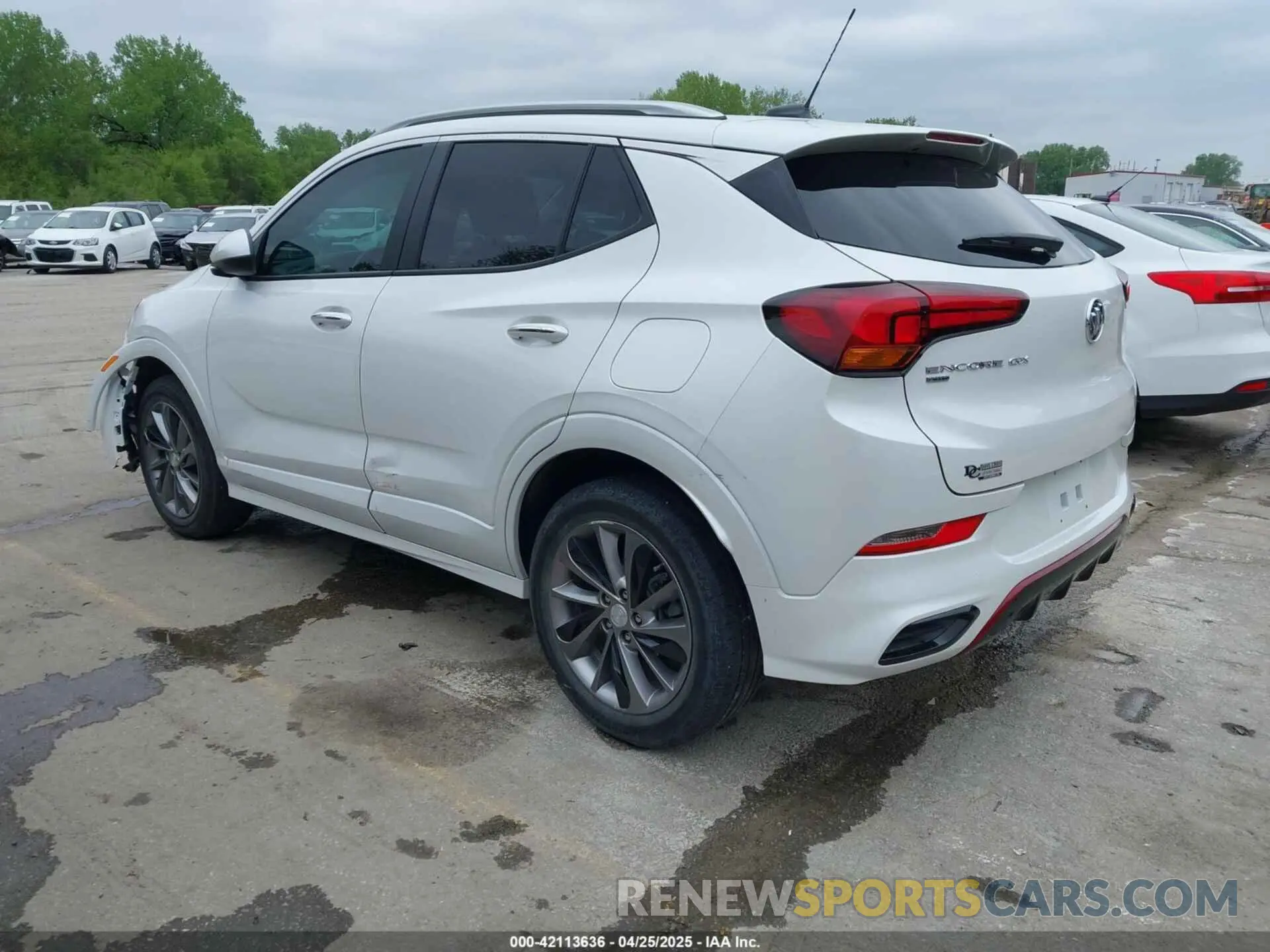 3 fotografías del automóvil dañado KL4MMESL4NB122084 BUICK ENCORE GX 2022