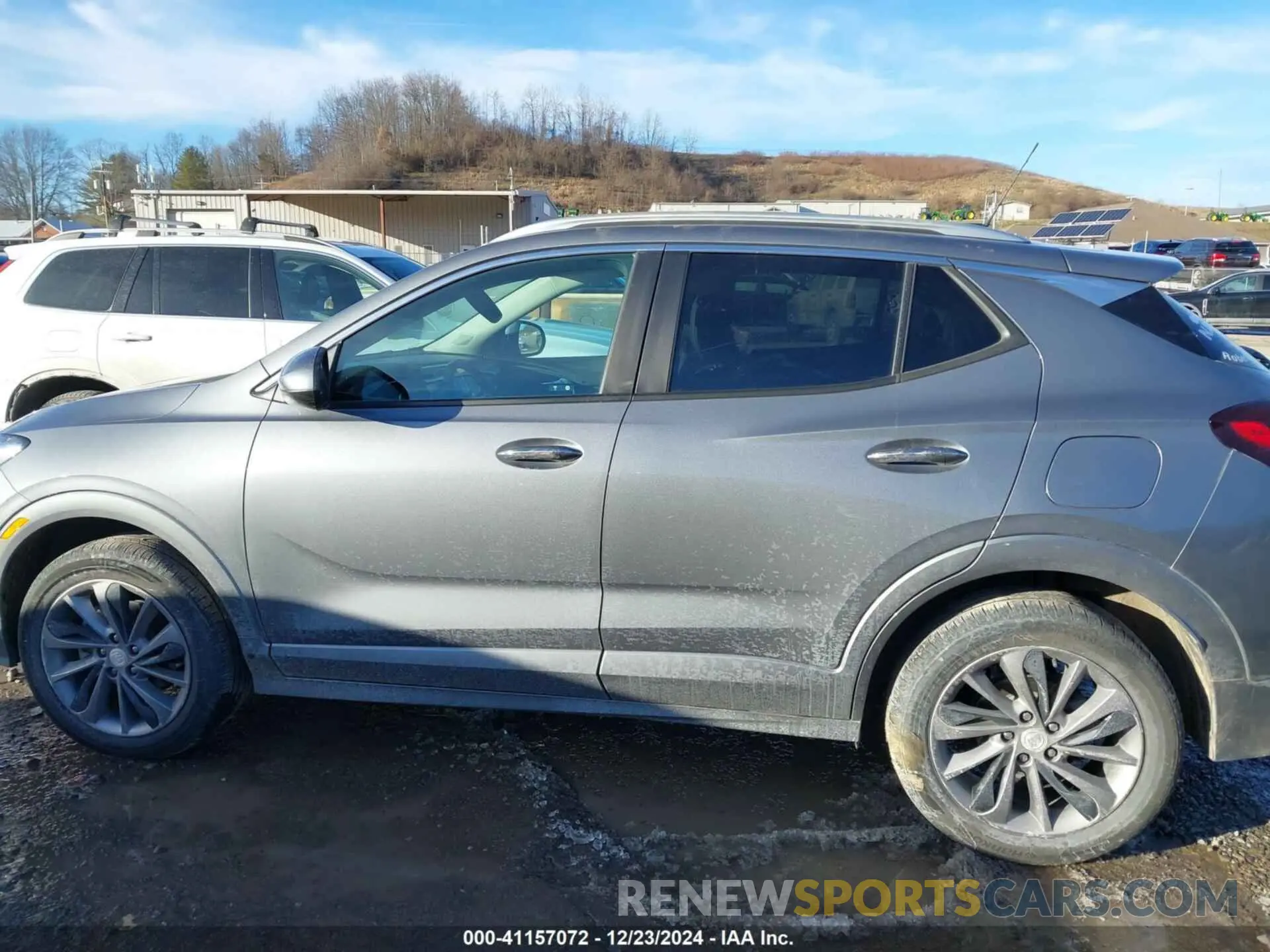 14 fotografías del automóvil dañado KL4MMESL5NB009681 BUICK ENCORE GX 2022