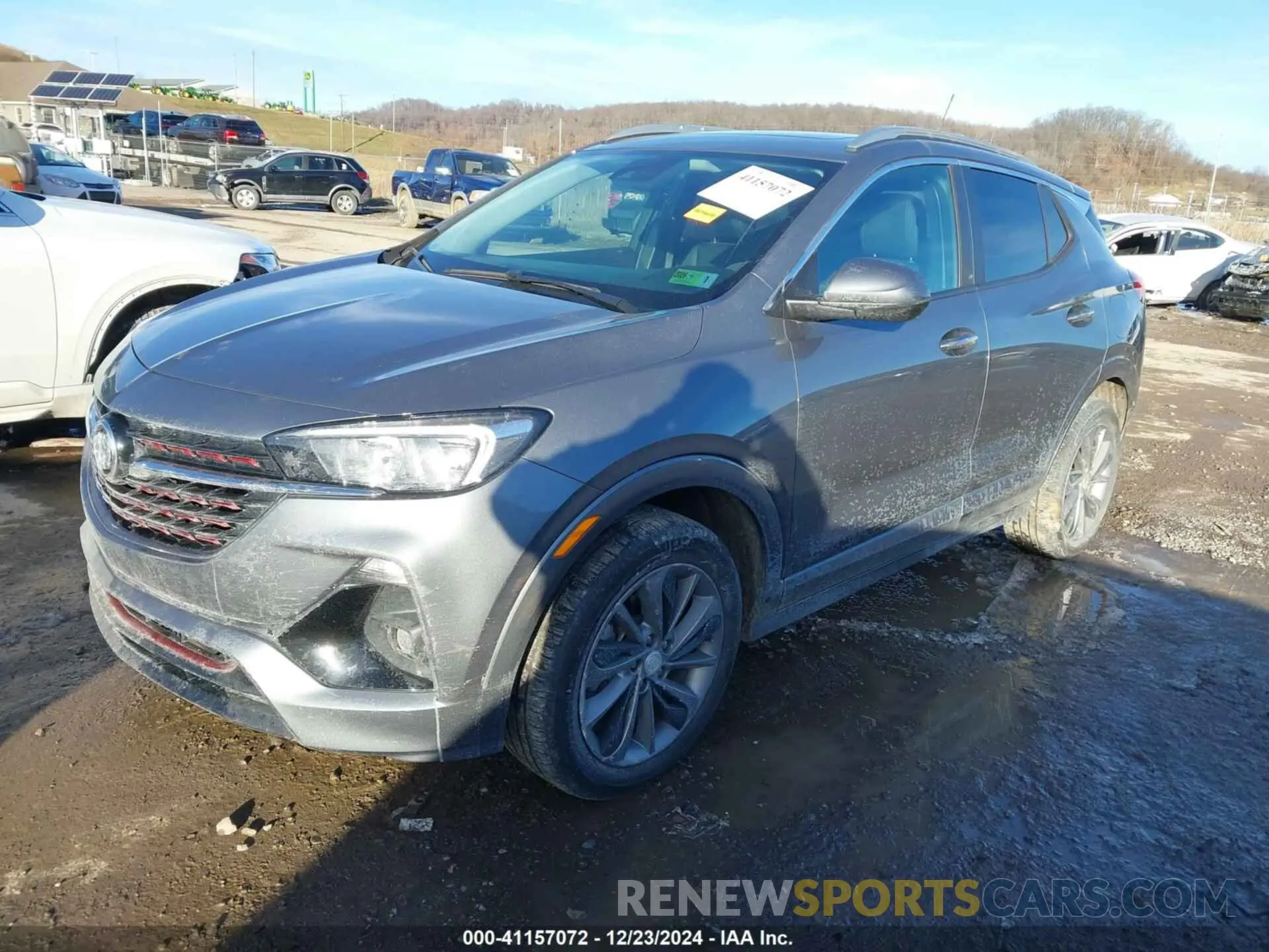 2 fotografías del automóvil dañado KL4MMESL5NB009681 BUICK ENCORE GX 2022