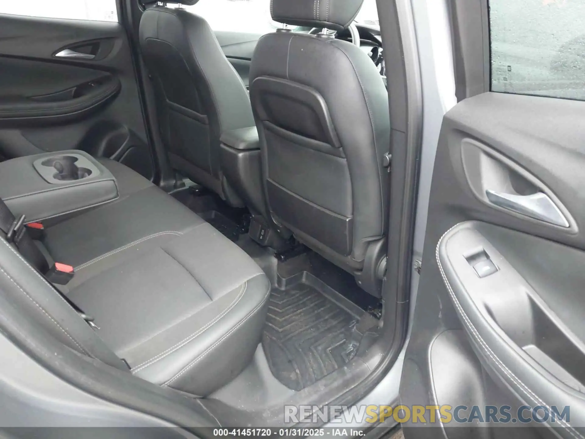 8 fotografías del automóvil dañado KL4MMESL6NB020172 BUICK ENCORE GX 2022