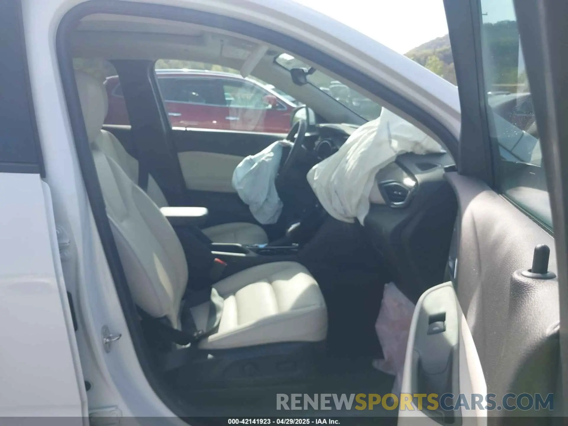 5 fotografías del automóvil dañado KL4MMGSL8NB136727 BUICK ENCORE GX 2022