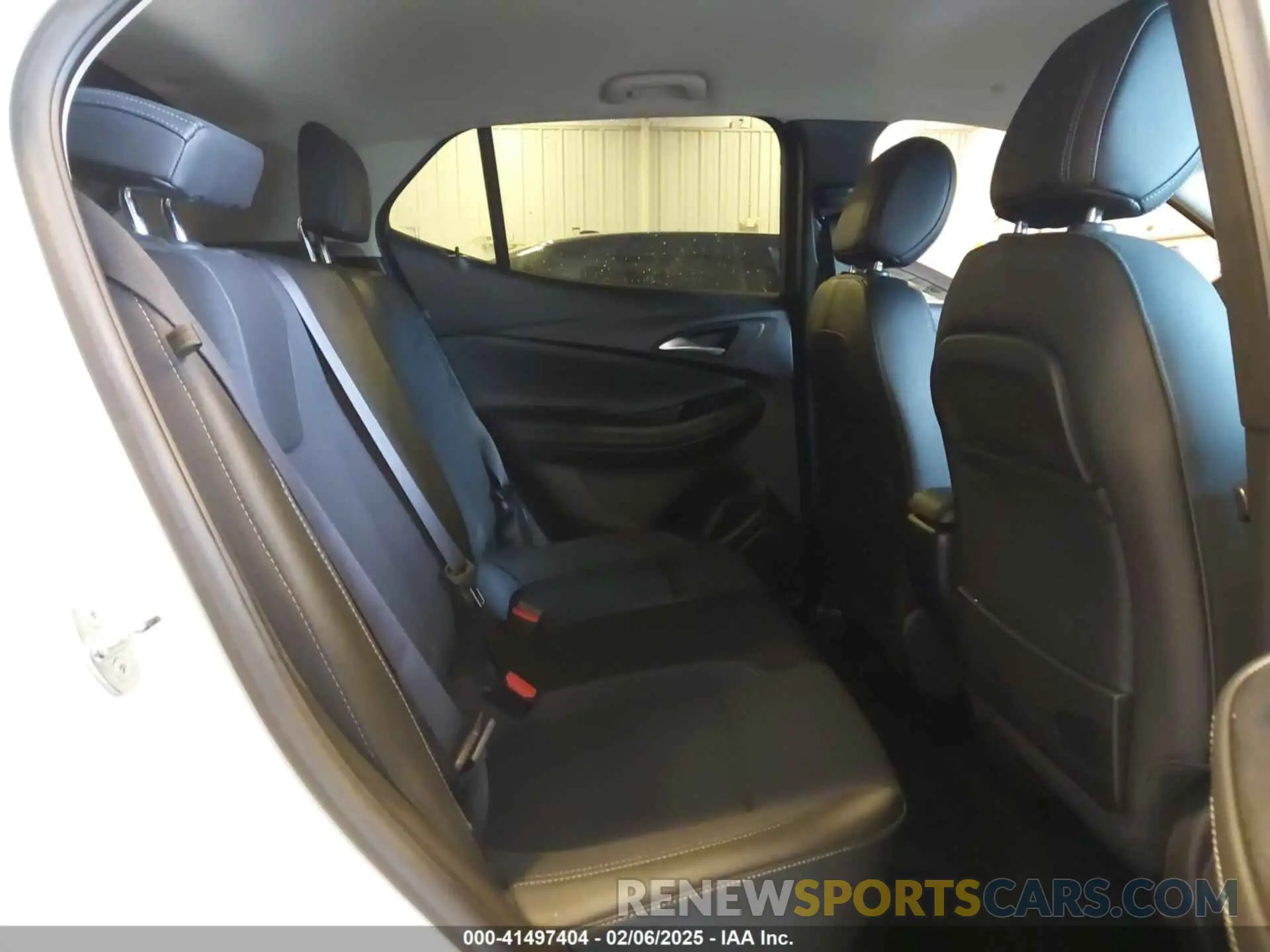 8 fotografías del automóvil dañado KL4MMBS23PB032367 BUICK ENCORE GX 2023
