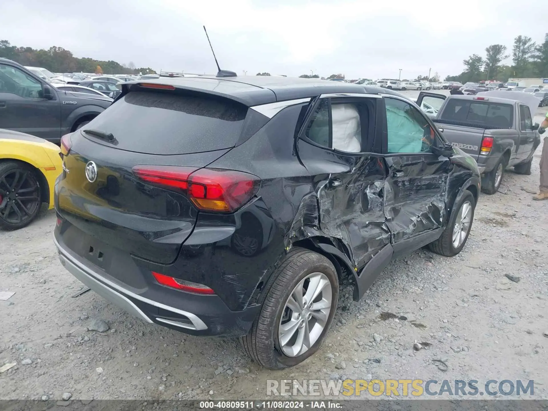 4 fotografías del automóvil dañado KL4MMBS23PB063831 BUICK ENCORE GX 2023