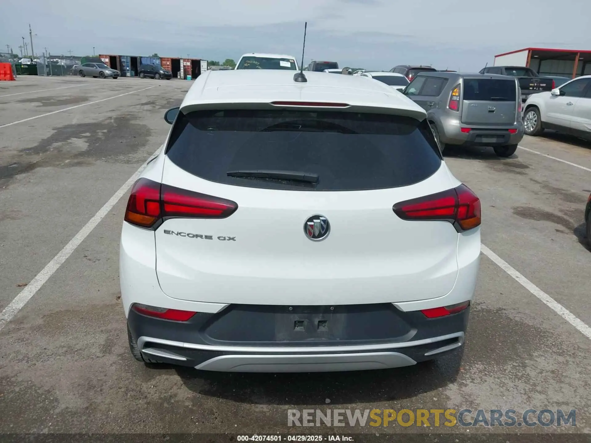 16 fotografías del automóvil dañado KL4MMBS26PB026109 BUICK ENCORE GX 2023