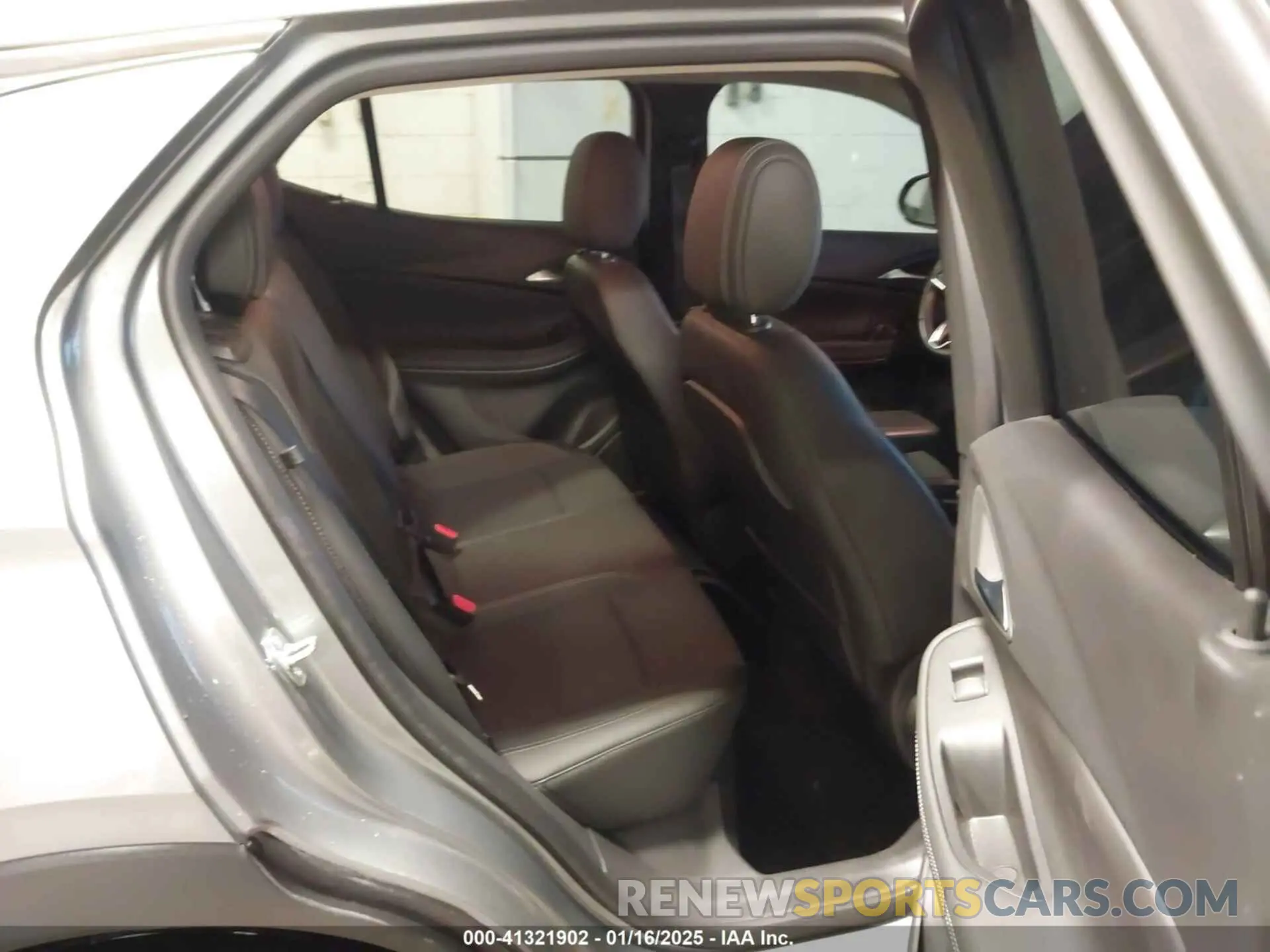 8 fotografías del automóvil dañado KL4MMBS26PB151174 BUICK ENCORE GX 2023