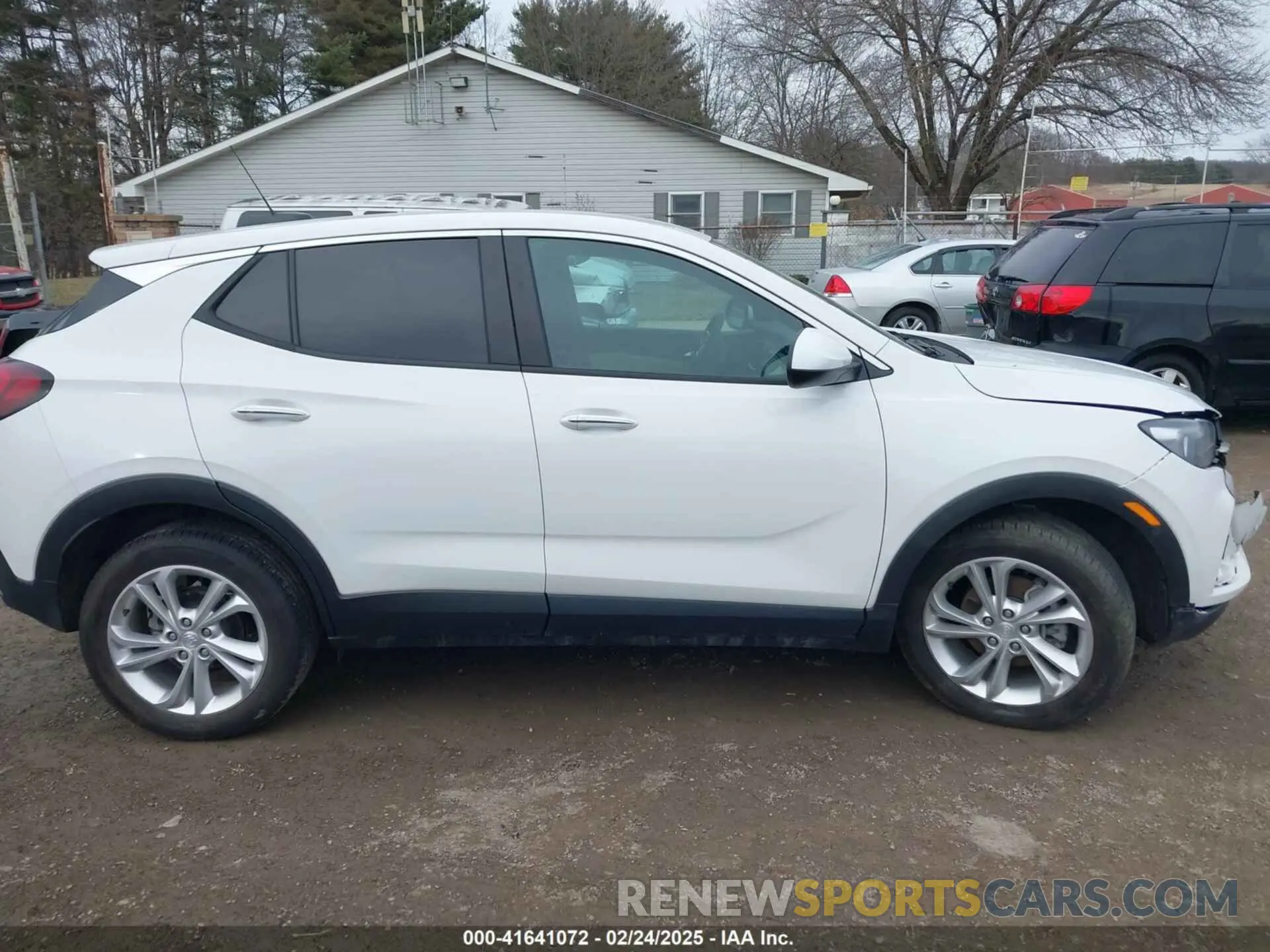 13 fotografías del automóvil dañado KL4MMBS28PB100260 BUICK ENCORE GX 2023