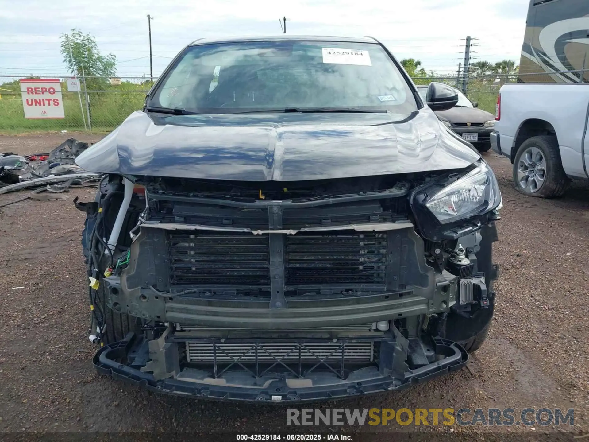 13 fotografías del automóvil dañado KL4MMBS29PB152254 BUICK ENCORE GX 2023