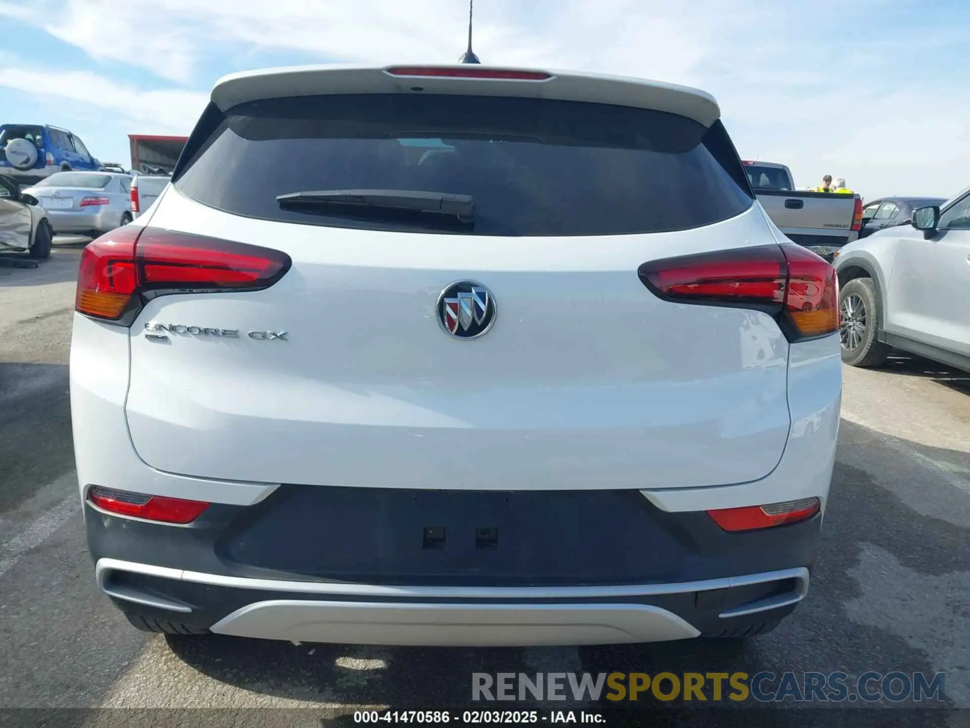 16 fotografías del automóvil dañado KL4MMCSL5PB111652 BUICK ENCORE GX 2023