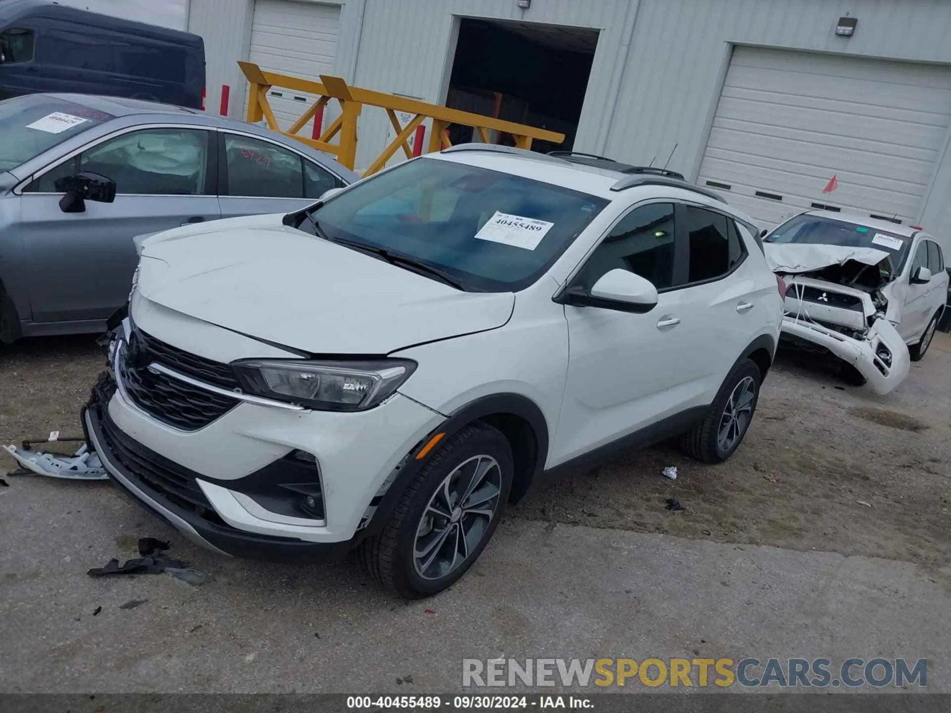 2 fotografías del automóvil dañado KL4MMDS20PB140408 BUICK ENCORE GX 2023