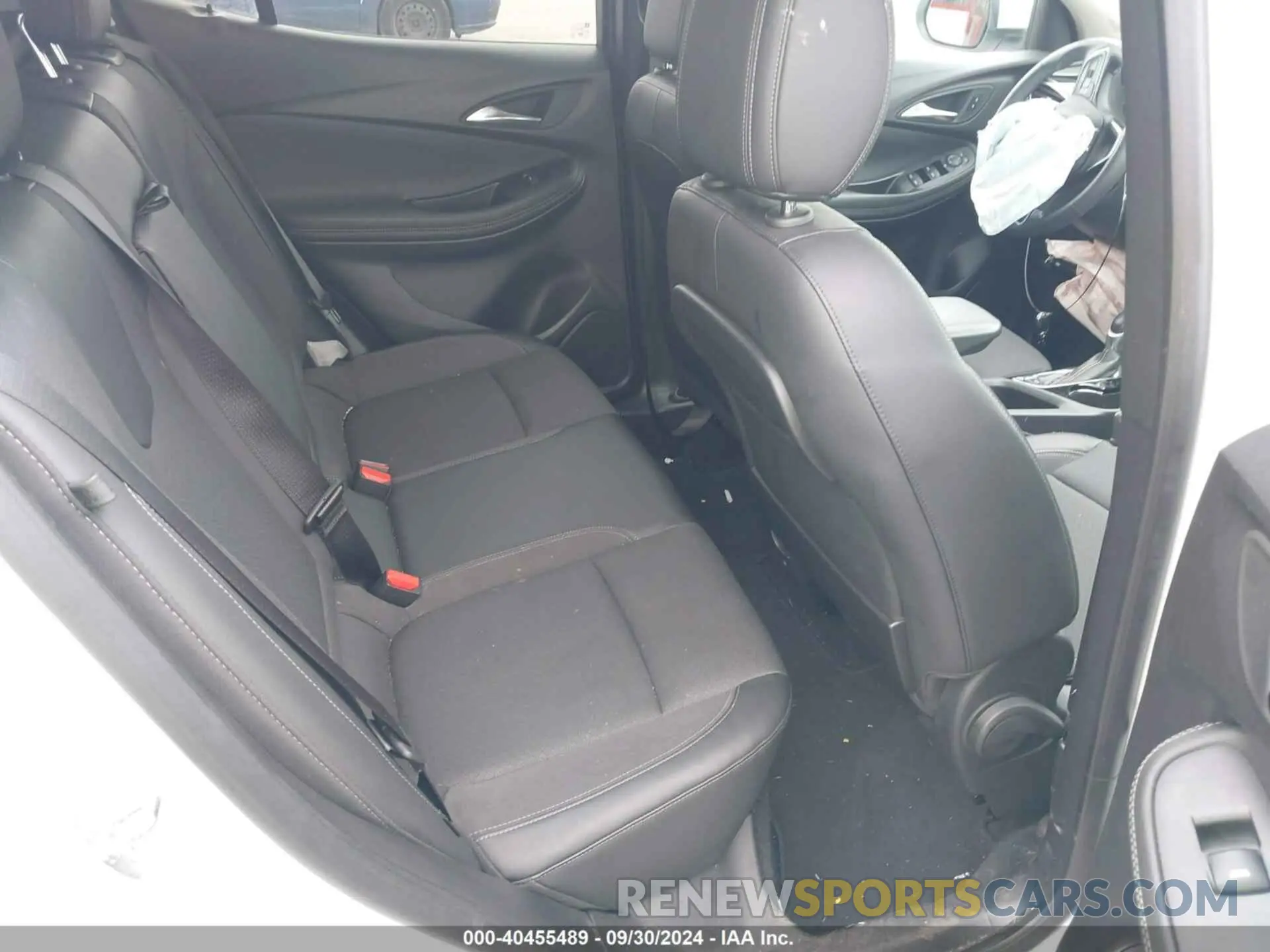 8 fotografías del automóvil dañado KL4MMDS20PB140408 BUICK ENCORE GX 2023