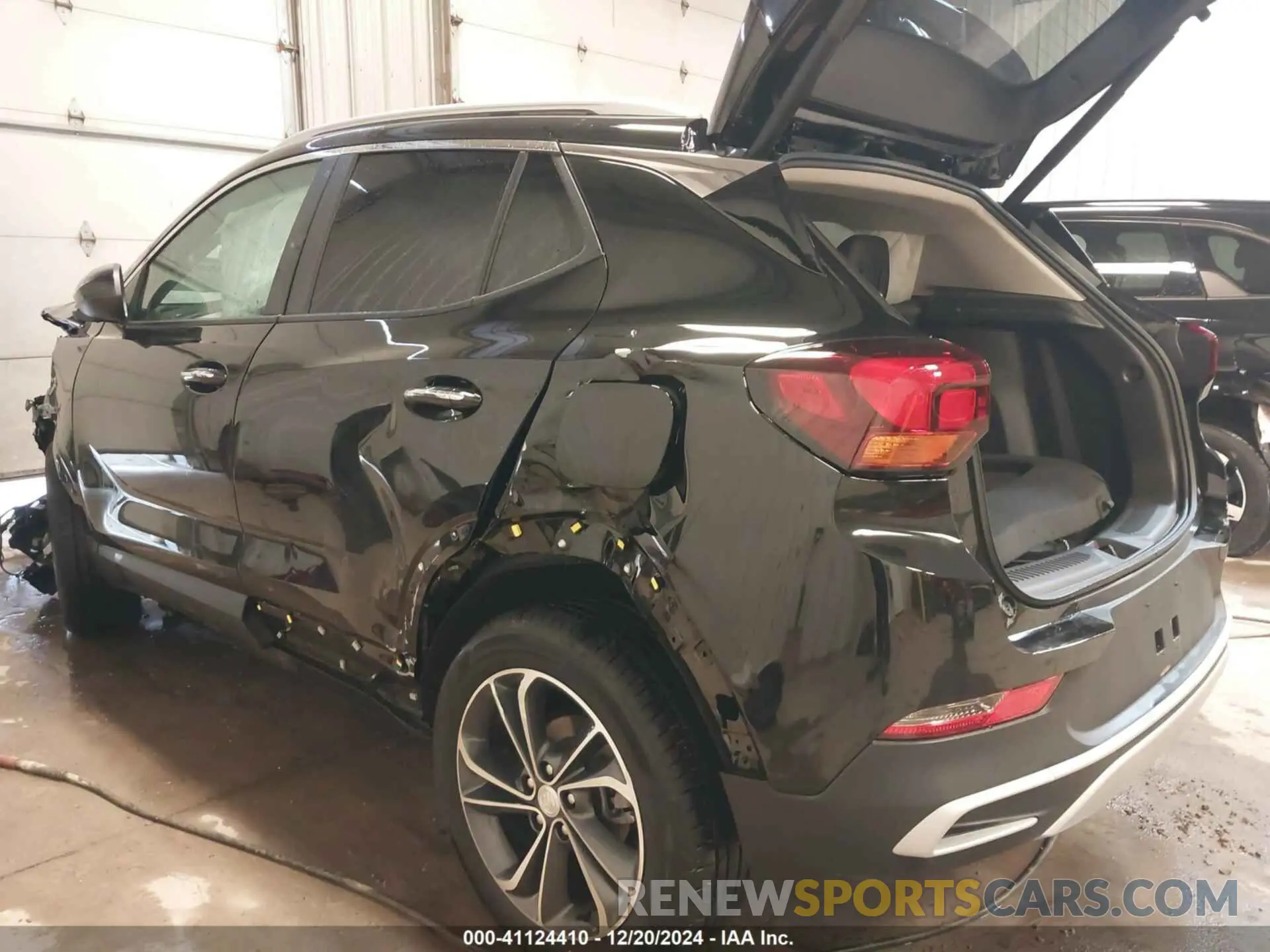 3 fotografías del automóvil dañado KL4MMDS21PB019208 BUICK ENCORE GX 2023