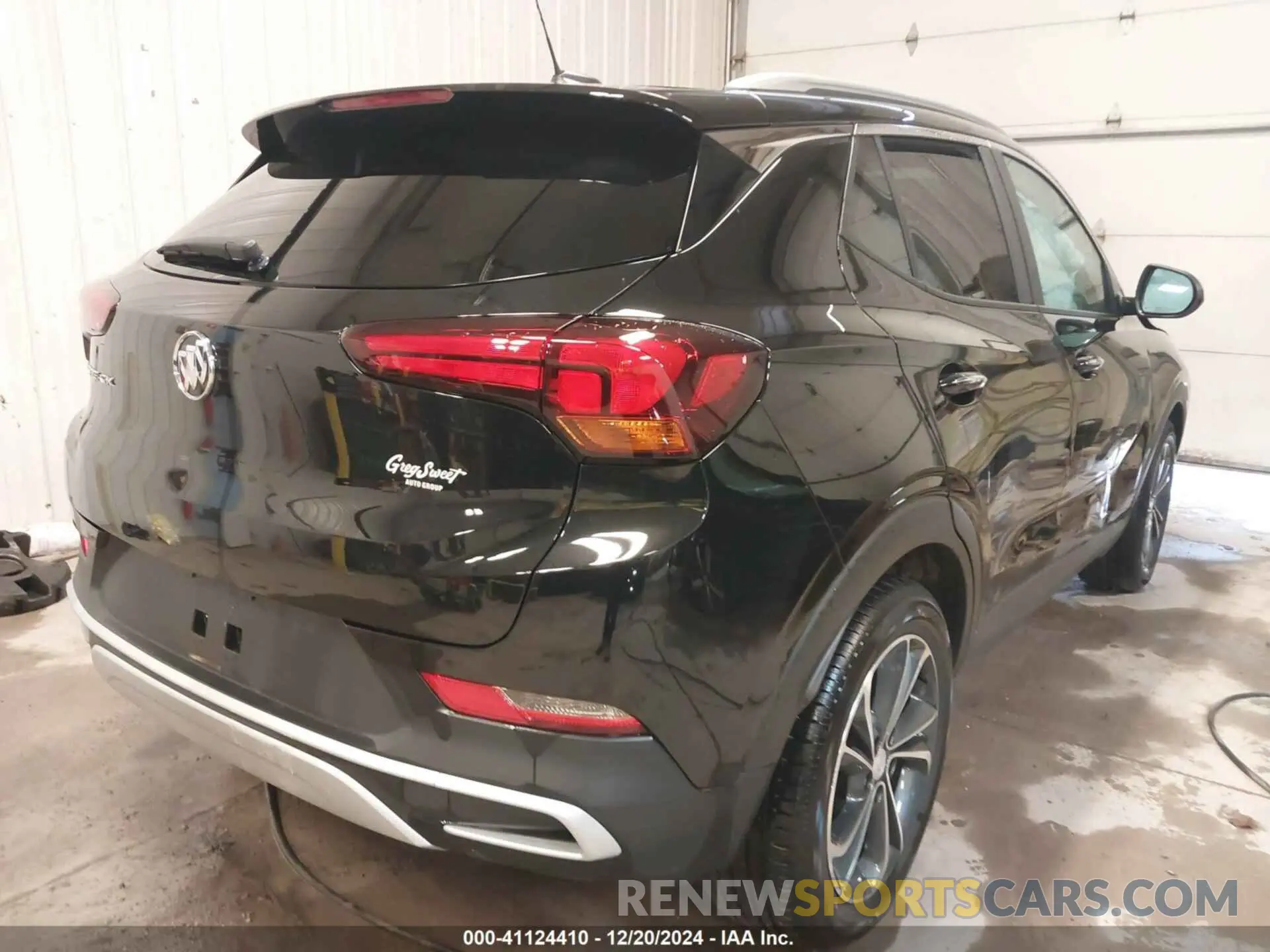 4 fotografías del automóvil dañado KL4MMDS21PB019208 BUICK ENCORE GX 2023