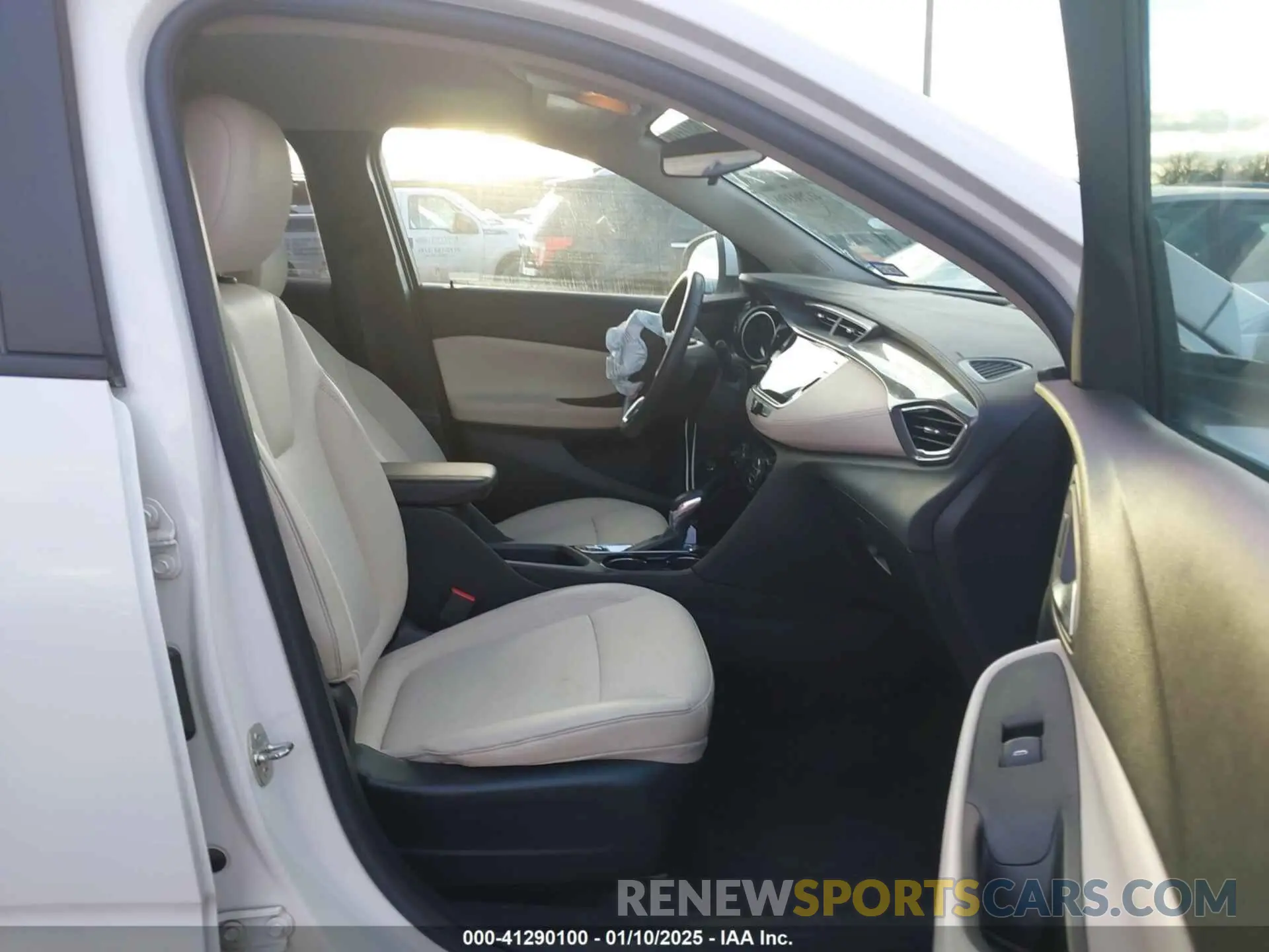 5 fotografías del automóvil dañado KL4MMDS21PB048093 BUICK ENCORE GX 2023