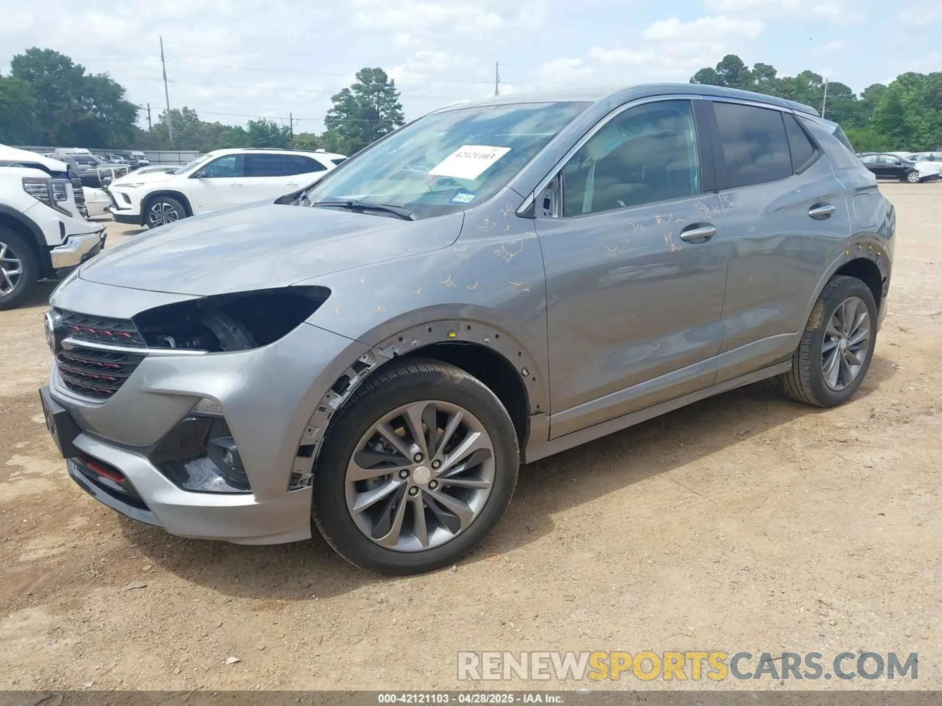 2 fotografías del automóvil dañado KL4MMDS21PB121589 BUICK ENCORE GX 2023