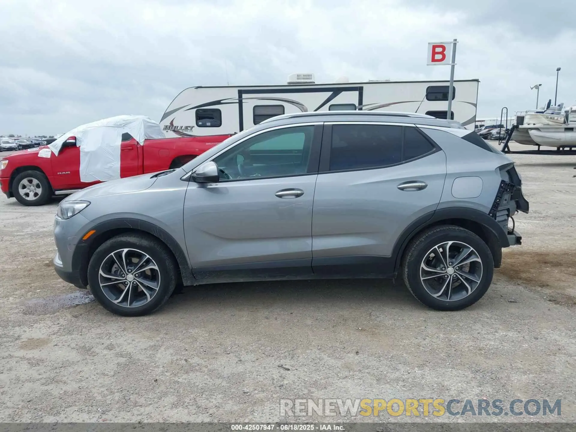 14 fotografías del automóvil dañado KL4MMDS22PB151670 BUICK ENCORE GX 2023