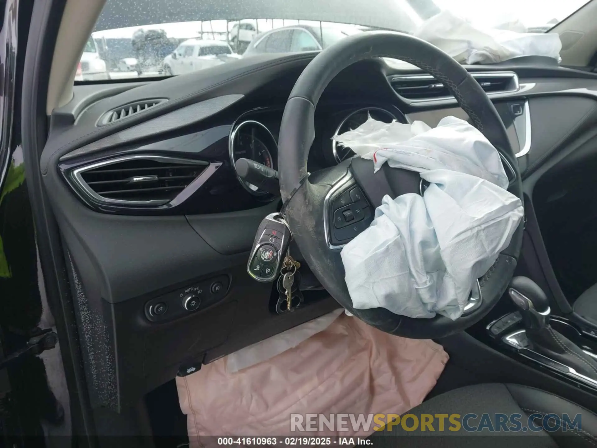 11 fotografías del automóvil dañado KL4MMDS26PB074771 BUICK ENCORE GX 2023