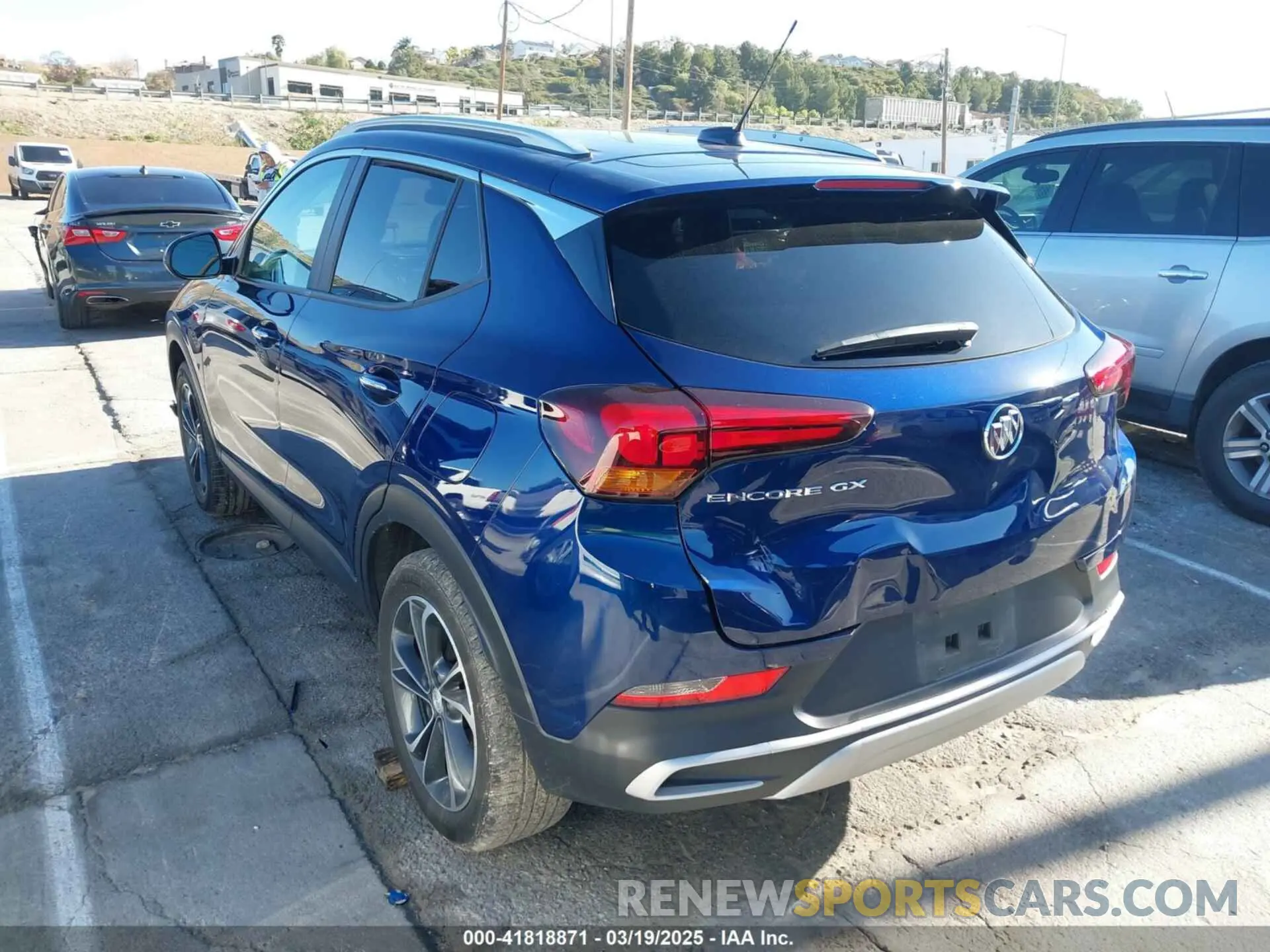 3 fotografías del automóvil dañado KL4MMDS26PB126674 BUICK ENCORE GX 2023