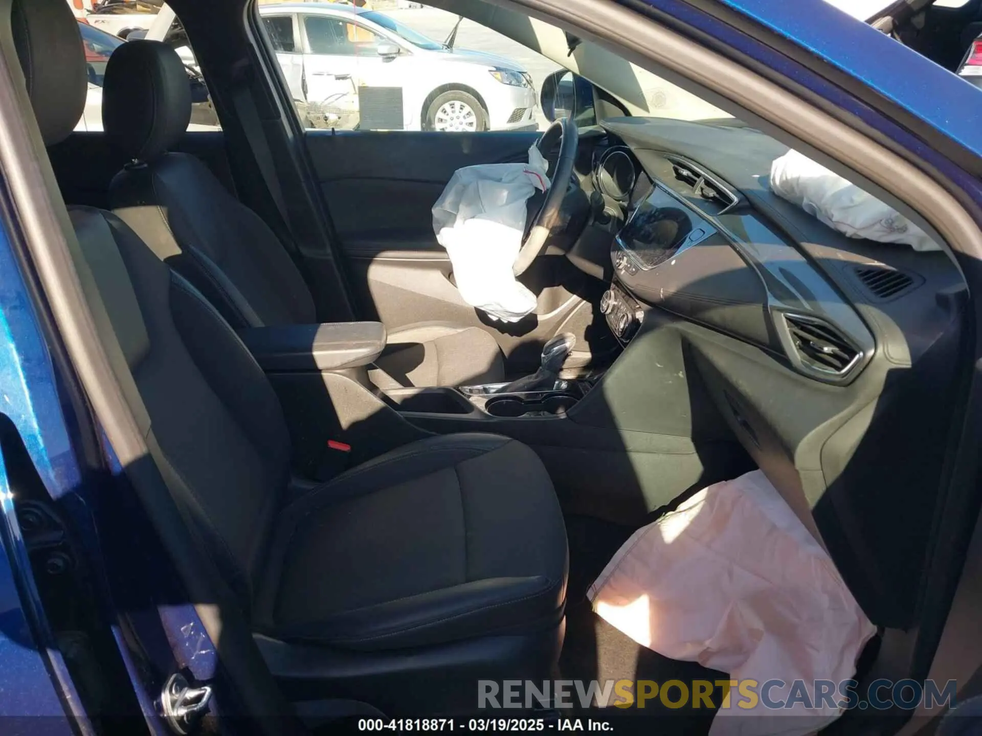 5 fotografías del automóvil dañado KL4MMDS26PB126674 BUICK ENCORE GX 2023