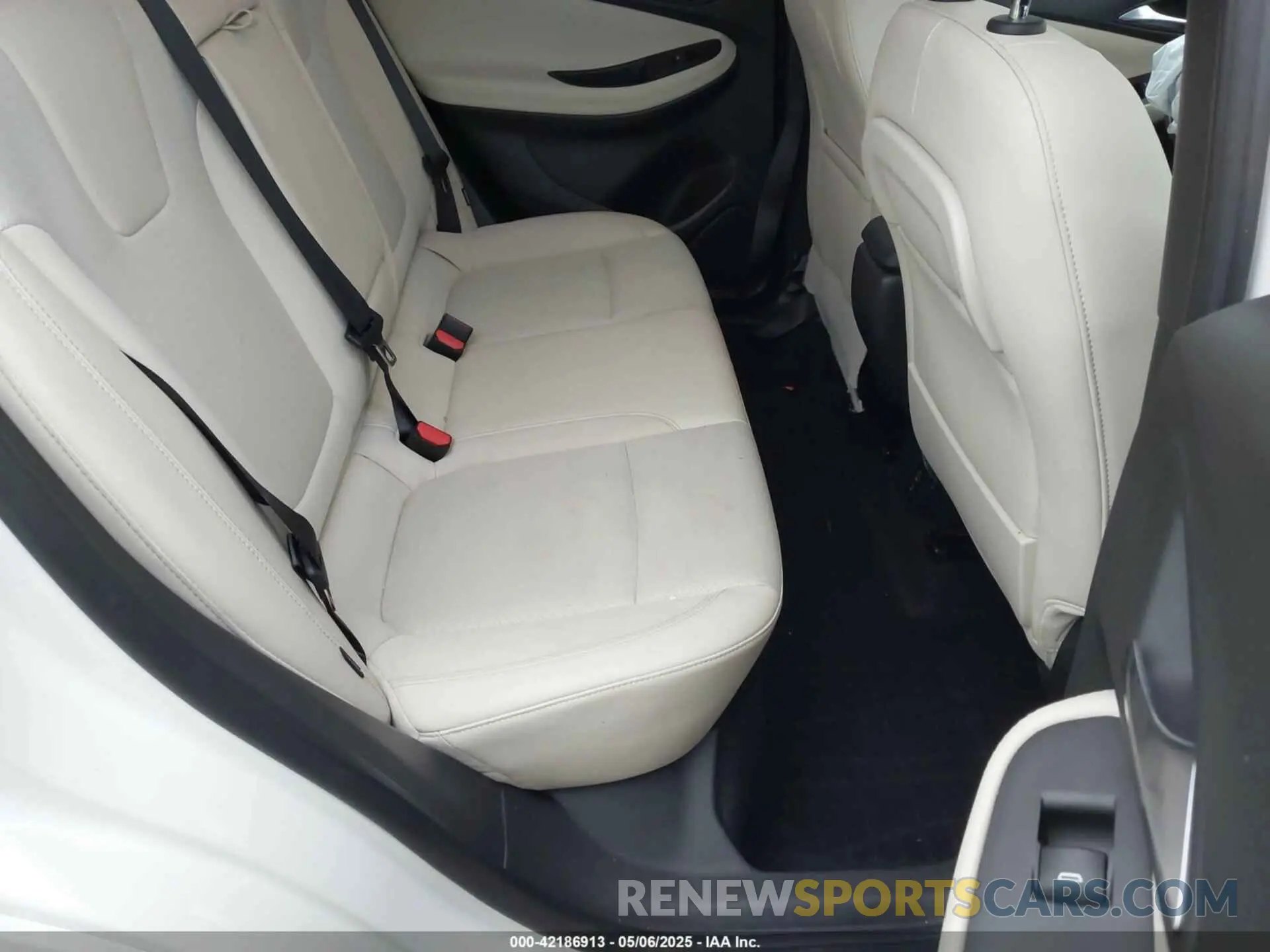 8 fotografías del automóvil dañado KL4MMDS28PB151303 BUICK ENCORE GX 2023