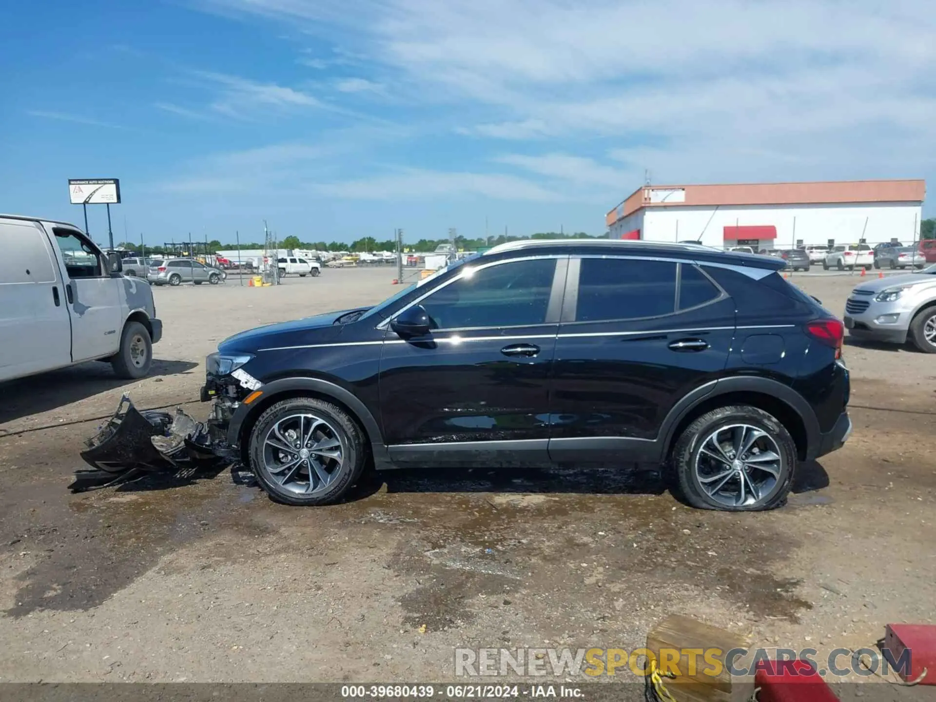 14 fotografías del automóvil dañado KL4MMDS28PB151947 BUICK ENCORE GX 2023