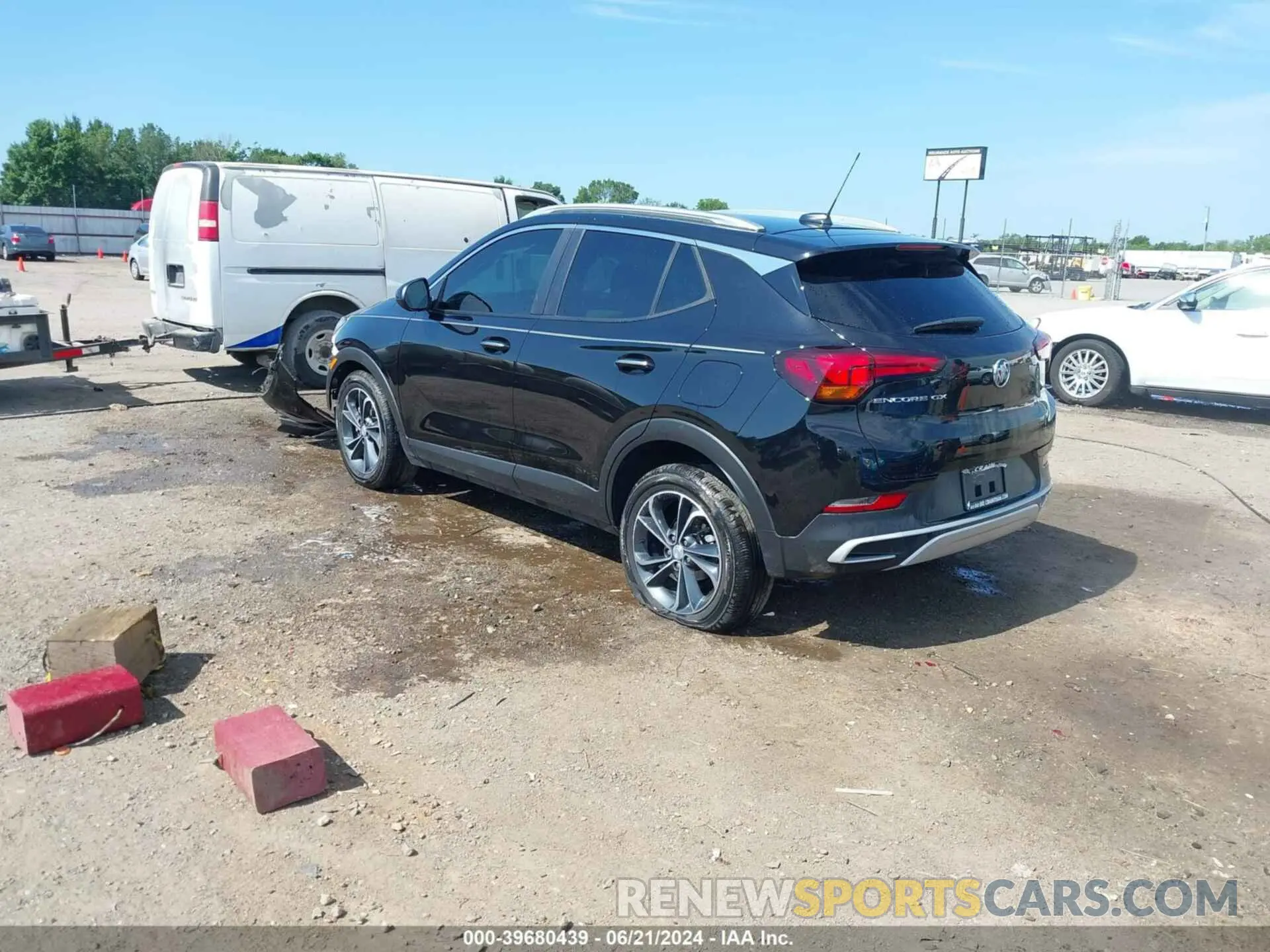 3 fotografías del automóvil dañado KL4MMDS28PB151947 BUICK ENCORE GX 2023