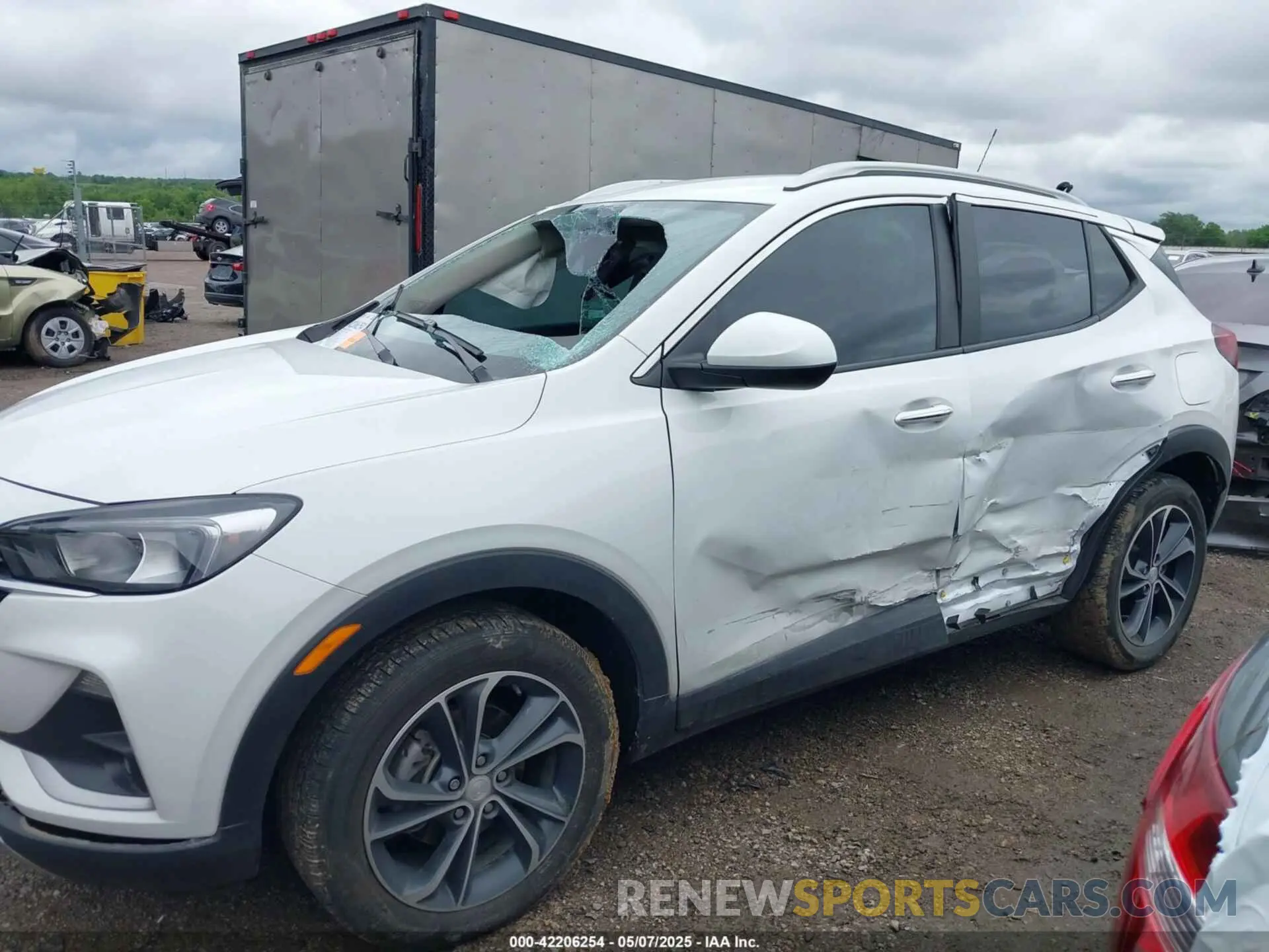 6 fotografías del automóvil dañado KL4MMDS28PB154198 BUICK ENCORE GX 2023