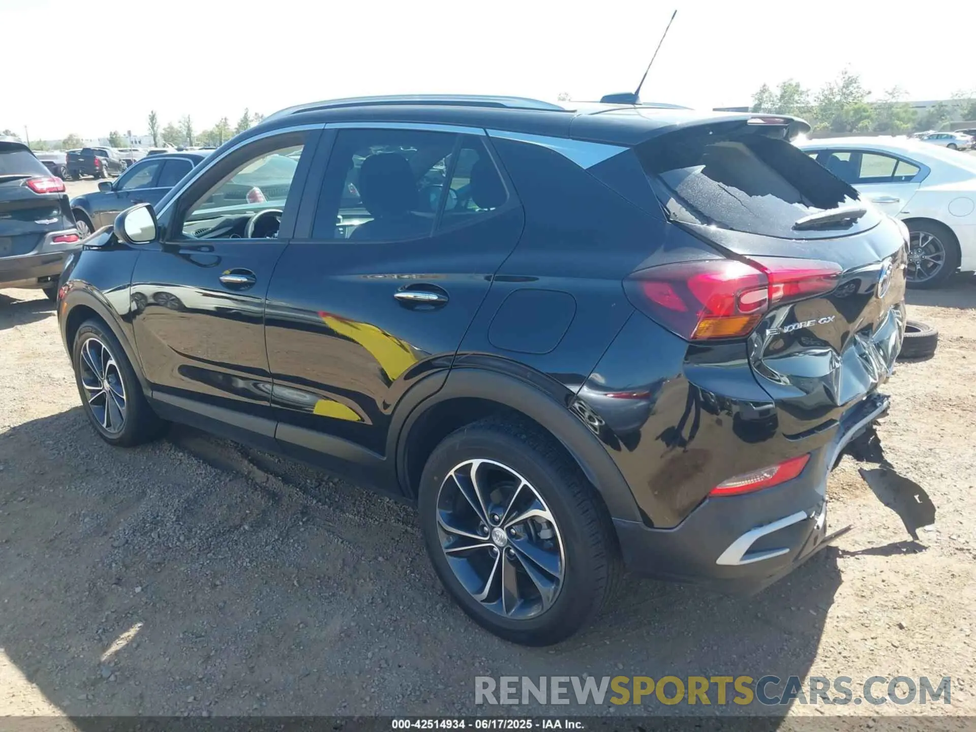 3 fotografías del automóvil dañado KL4MMDS2XPB012337 BUICK ENCORE GX 2023