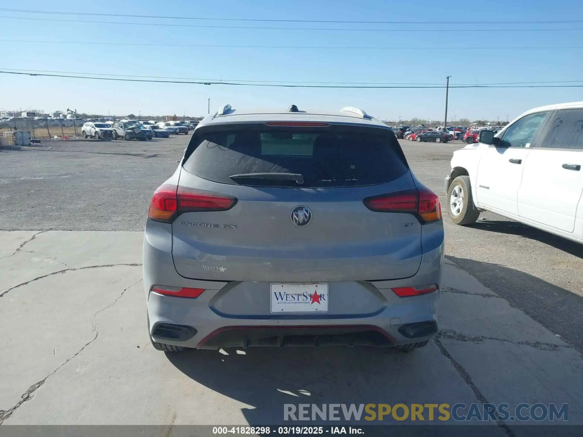 15 fotografías del automóvil dañado KL4MMDSL6PB004194 BUICK ENCORE GX 2023