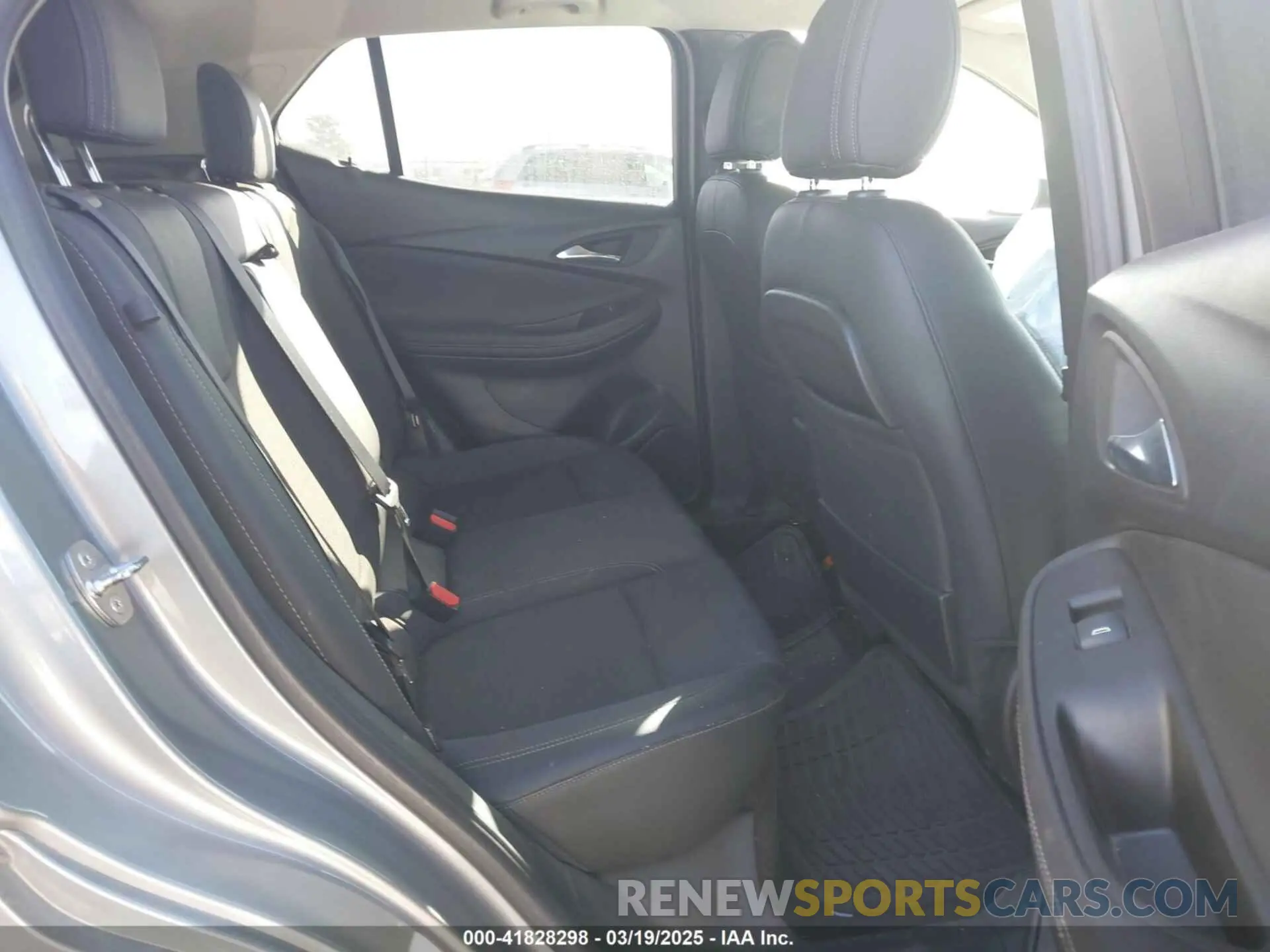 8 fotografías del automóvil dañado KL4MMDSL6PB004194 BUICK ENCORE GX 2023