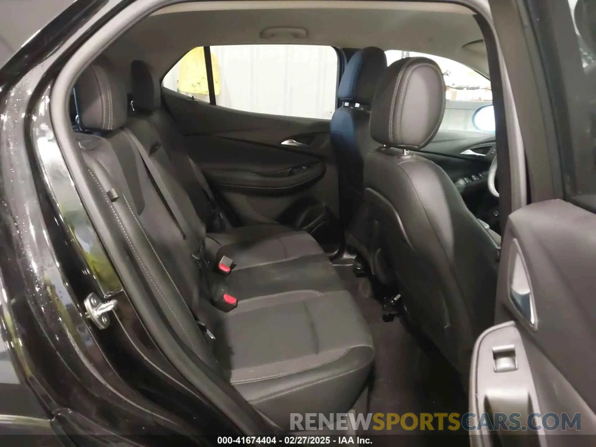 8 fotografías del automóvil dañado KL4MMESL2PB055794 BUICK ENCORE GX 2023