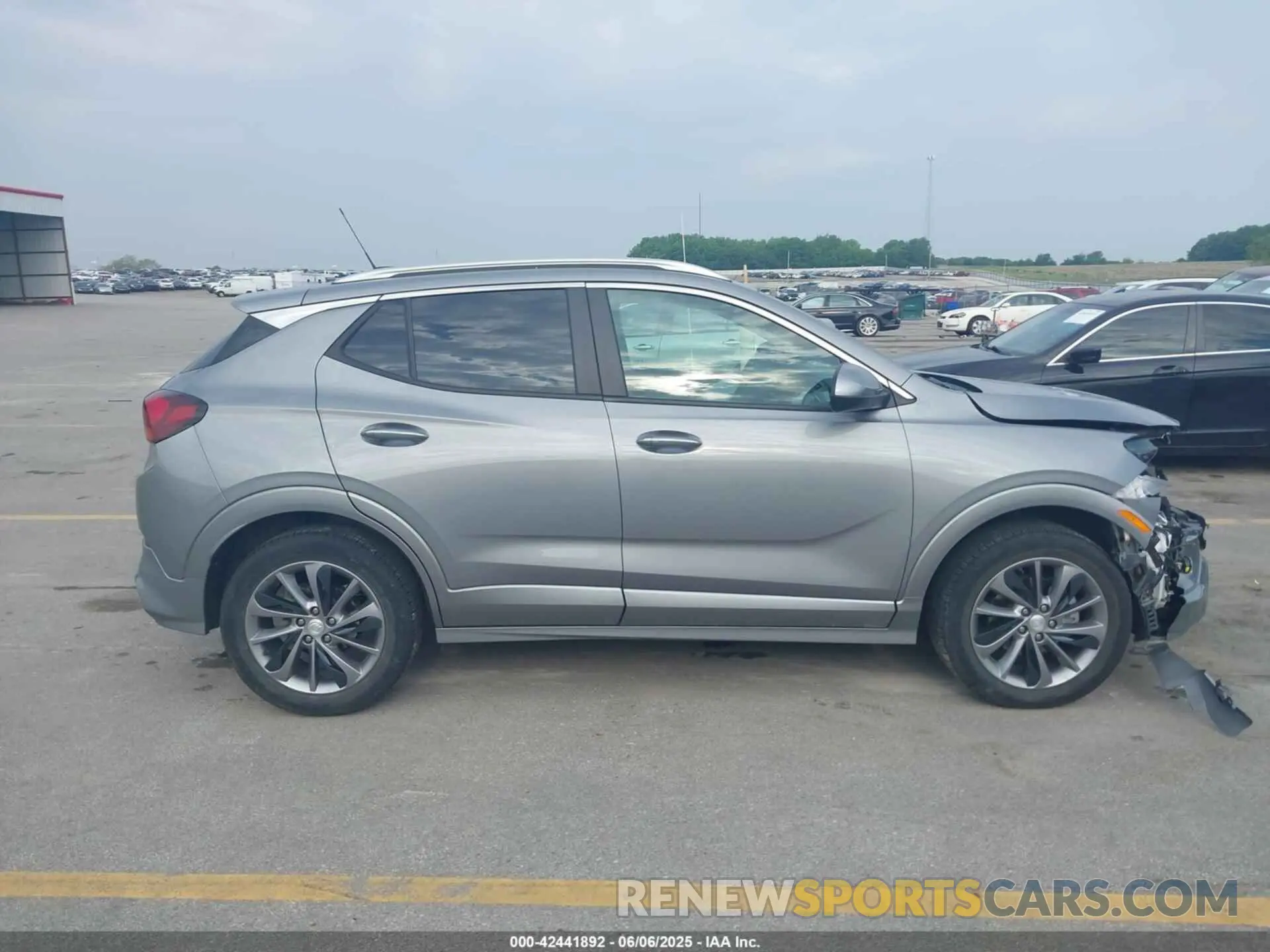 13 fotografías del automóvil dañado KL4MMESL2PB128761 BUICK ENCORE GX 2023