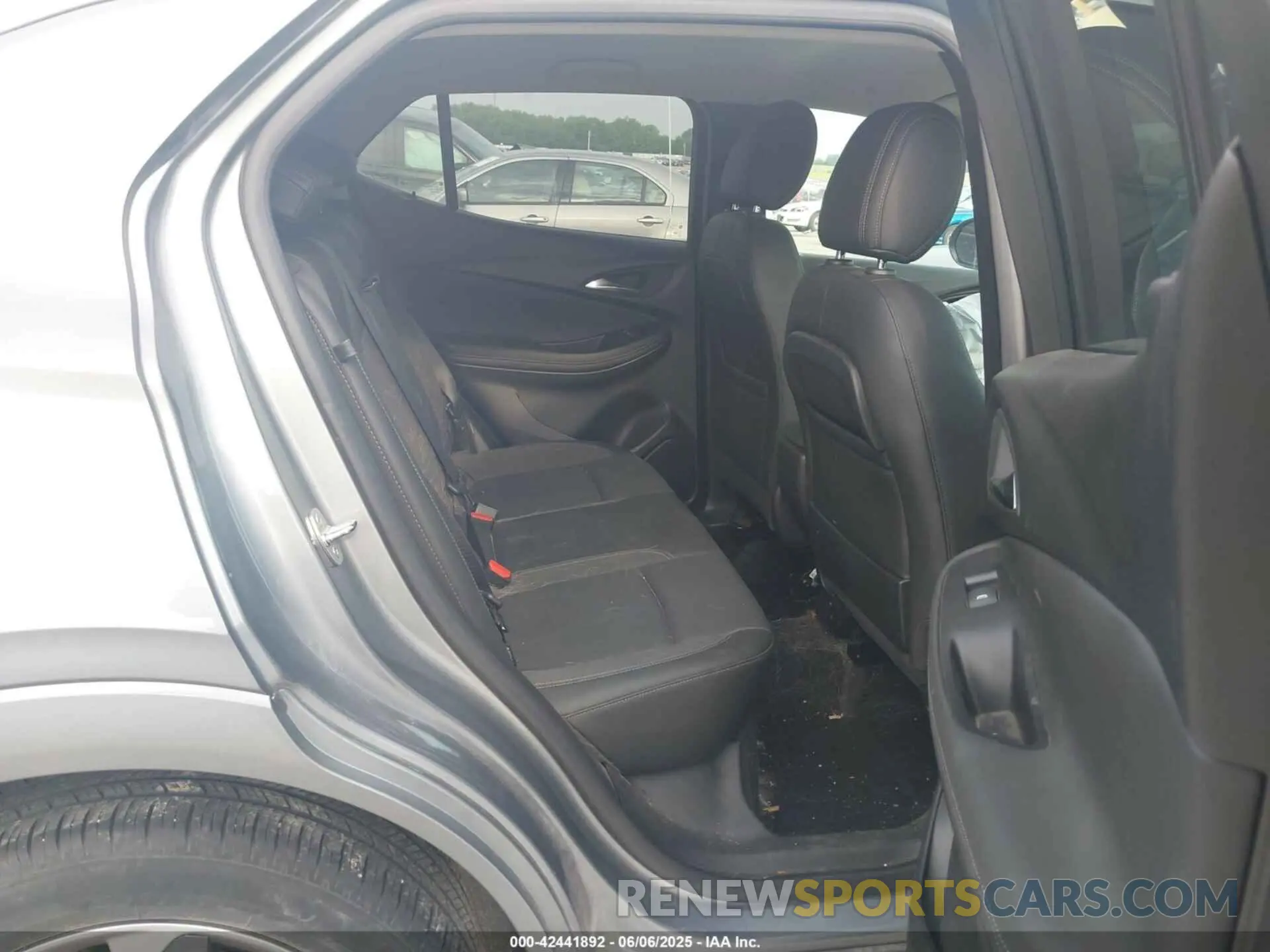 8 fotografías del automóvil dañado KL4MMESL2PB128761 BUICK ENCORE GX 2023