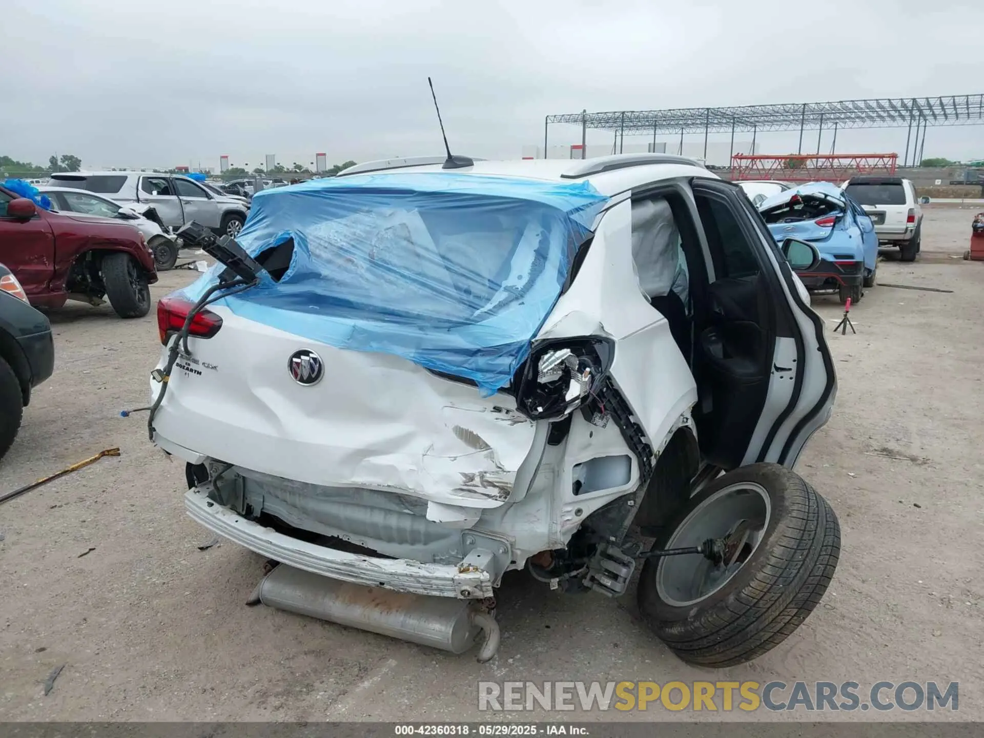 4 fotografías del automóvil dañado KL4MMESL4PB019394 BUICK ENCORE GX 2023