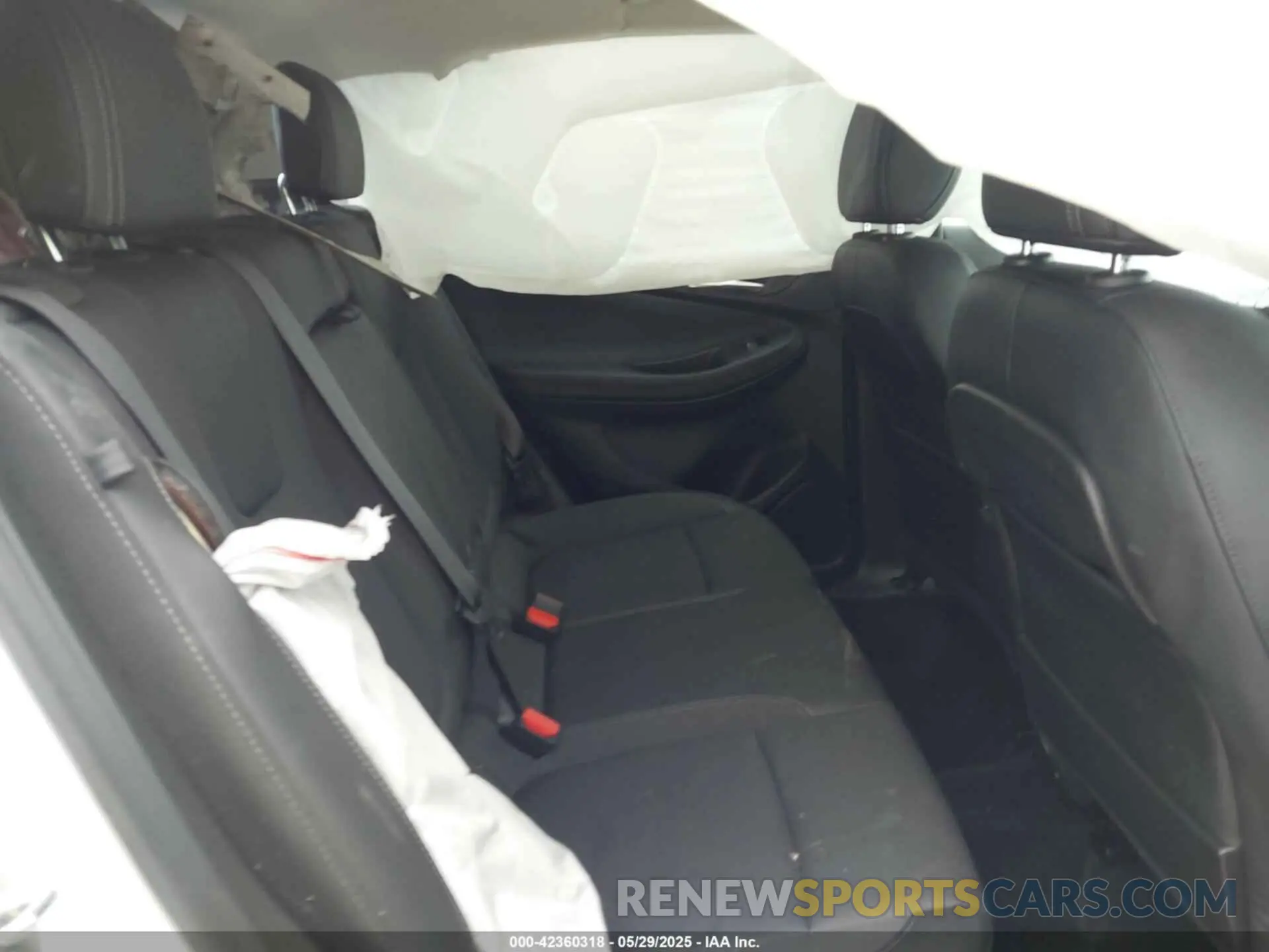 8 fotografías del automóvil dañado KL4MMESL4PB019394 BUICK ENCORE GX 2023