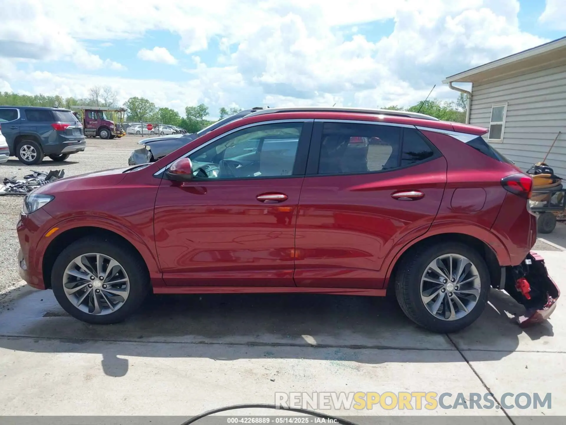 14 fotografías del automóvil dañado KL4MMESL7PB127282 BUICK ENCORE GX 2023