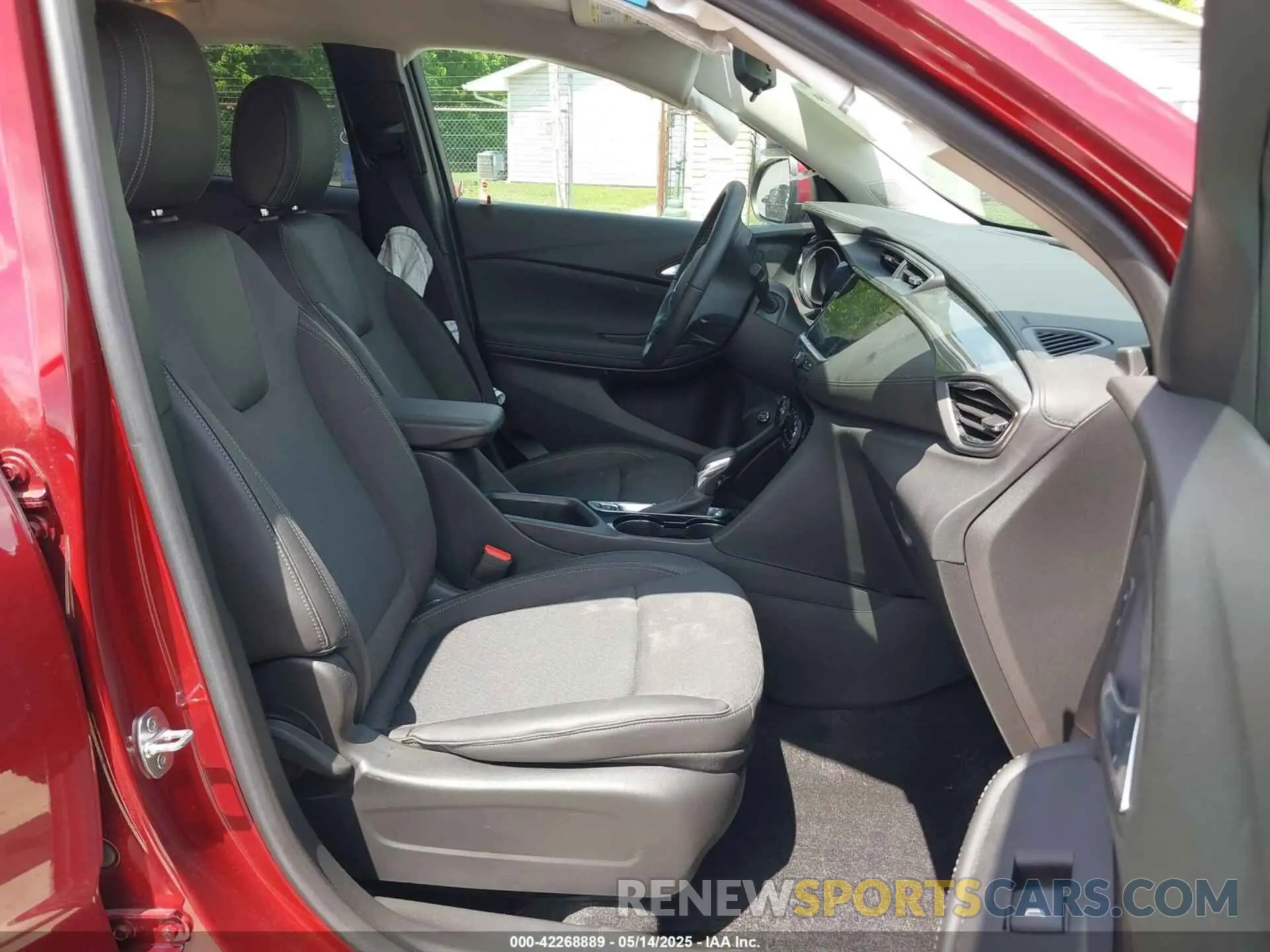 5 fotografías del automóvil dañado KL4MMESL7PB127282 BUICK ENCORE GX 2023