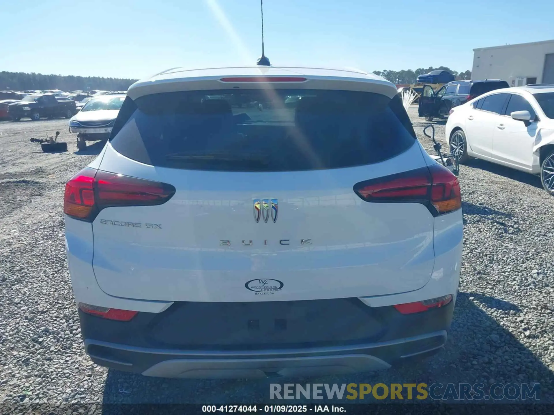17 fotografías del automóvil dañado KL4AMBS23RB197695 BUICK ENCORE GX 2024