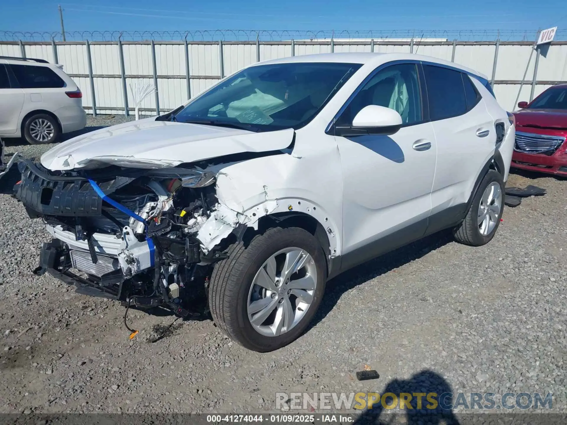 2 fotografías del automóvil dañado KL4AMBS23RB197695 BUICK ENCORE GX 2024