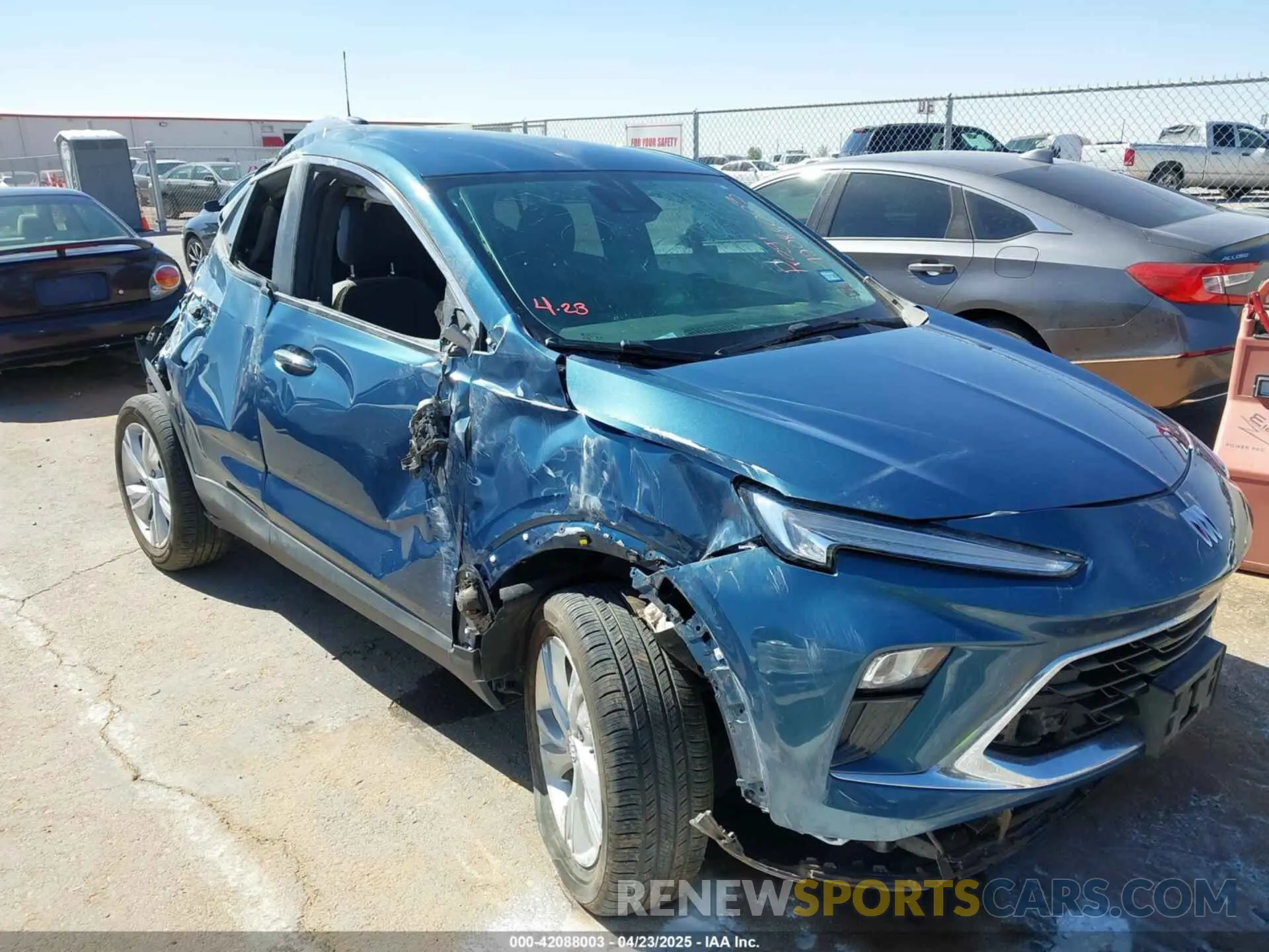 6 fotografías del automóvil dañado KL4AMBS25RB097341 BUICK ENCORE GX 2024