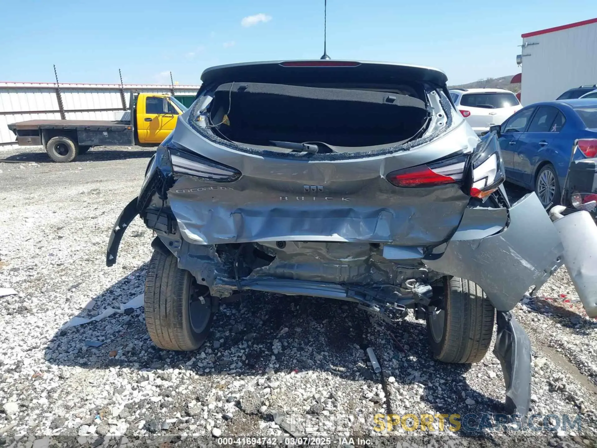 17 fotografías del automóvil dañado KL4AMBS25RB134887 BUICK ENCORE GX 2024