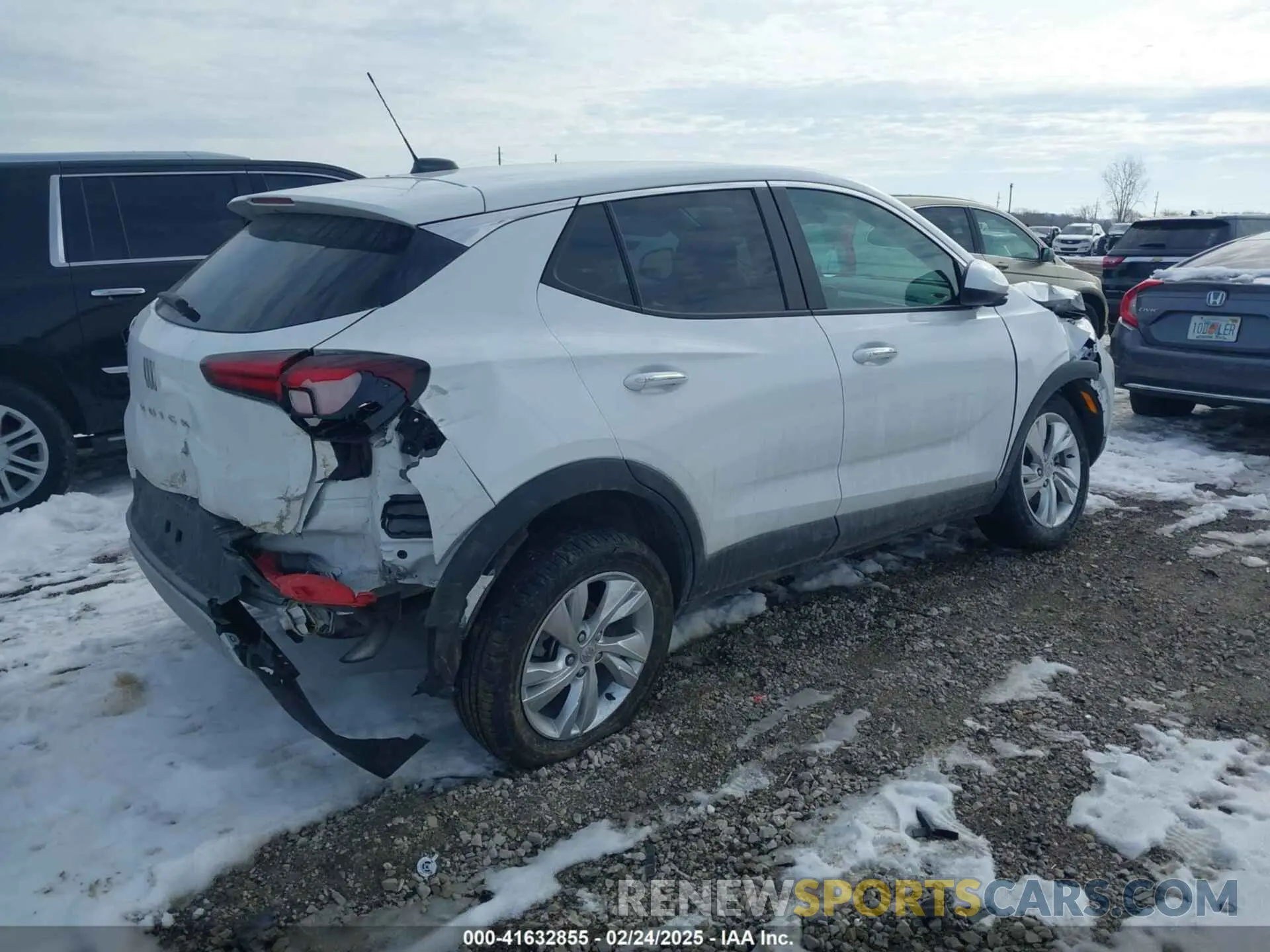 4 fotografías del automóvil dañado KL4AMBS2XRB036678 BUICK ENCORE GX 2024