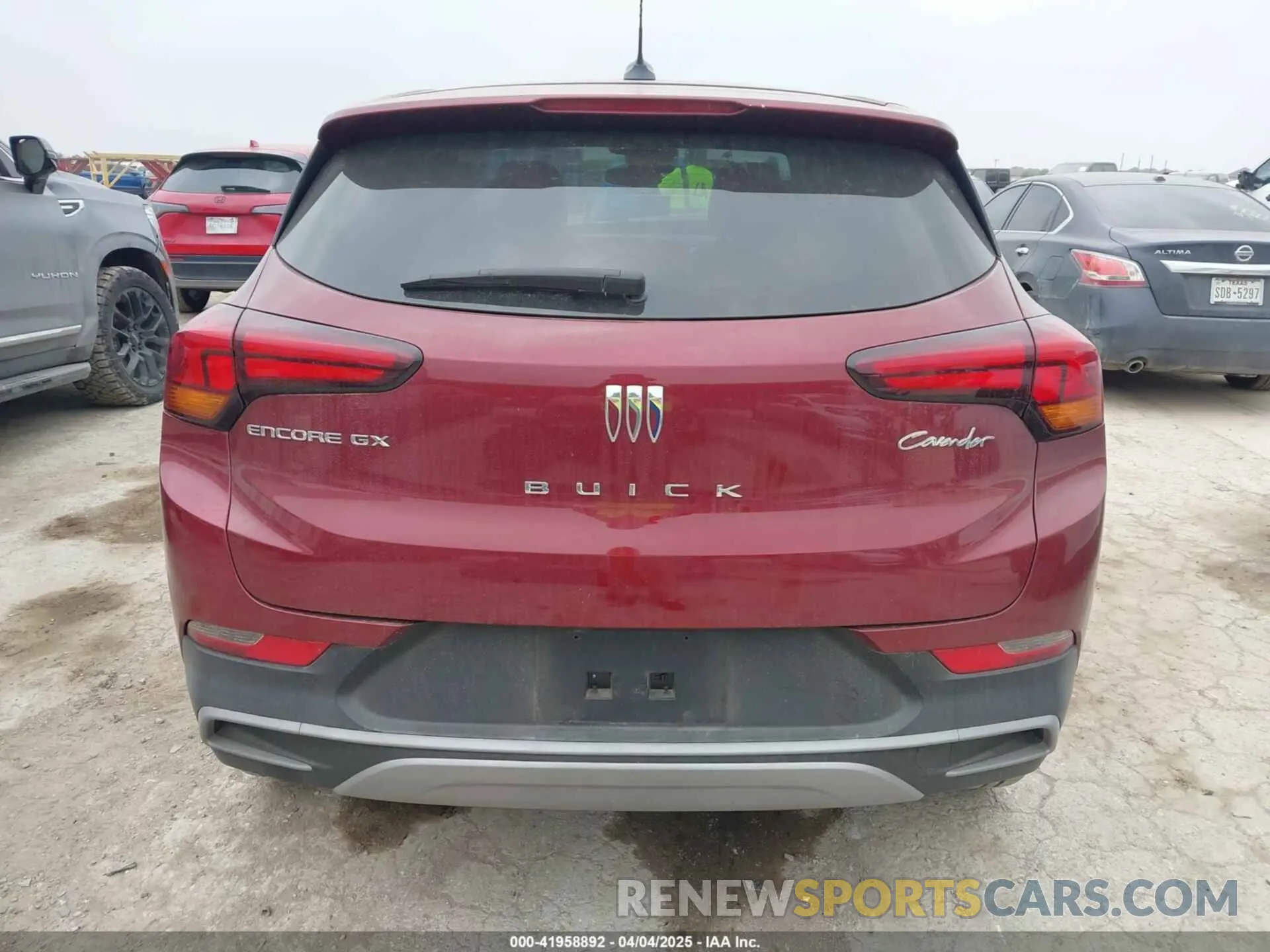 15 fotografías del automóvil dañado KL4AMBSL5RB209578 BUICK ENCORE GX 2024